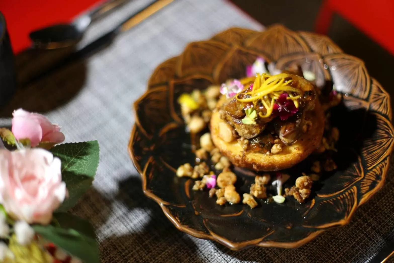 Food in 4 Monkeys Hotel