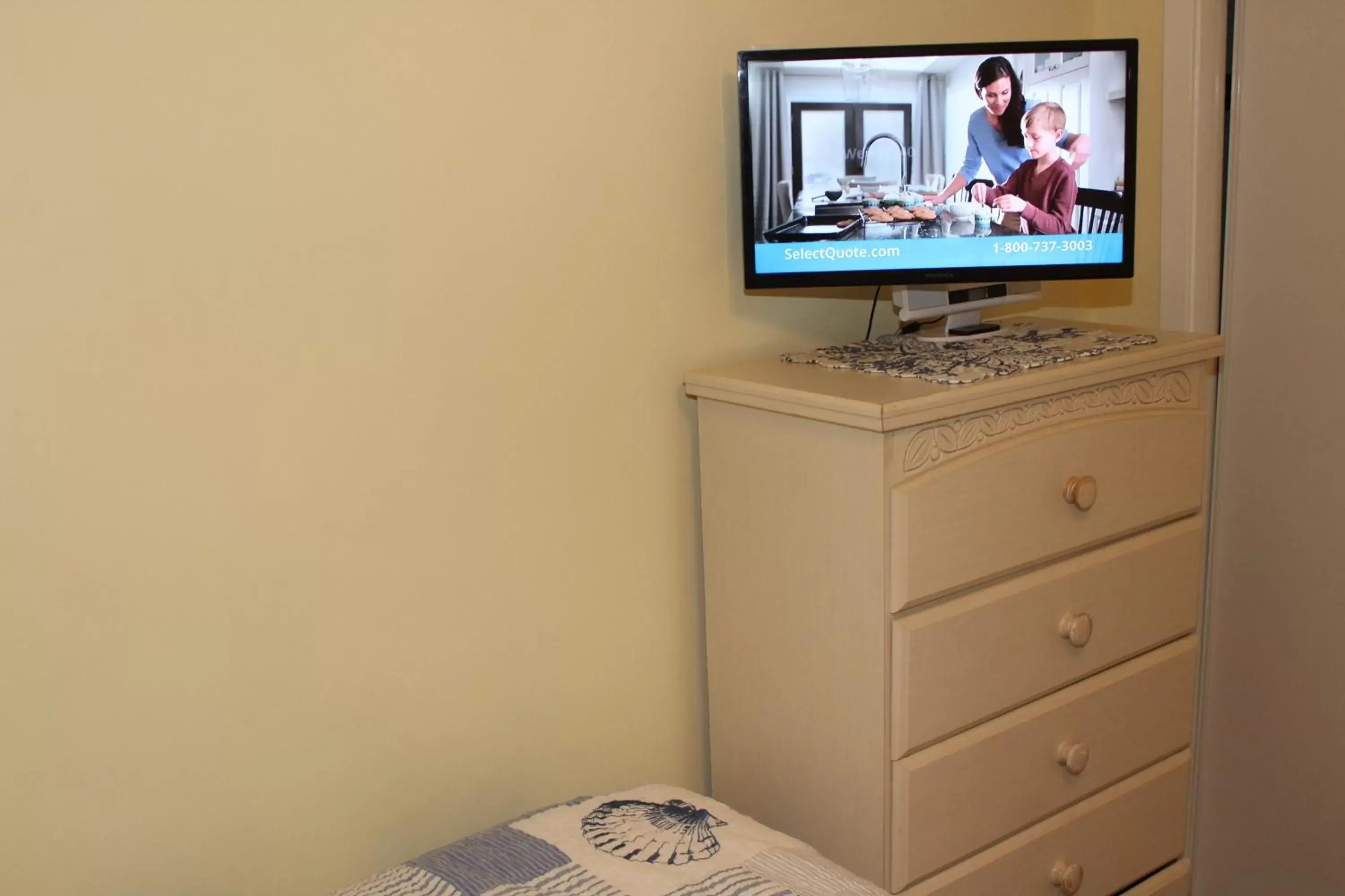 Bedroom, TV/Entertainment Center in Myrtle Beach Resort