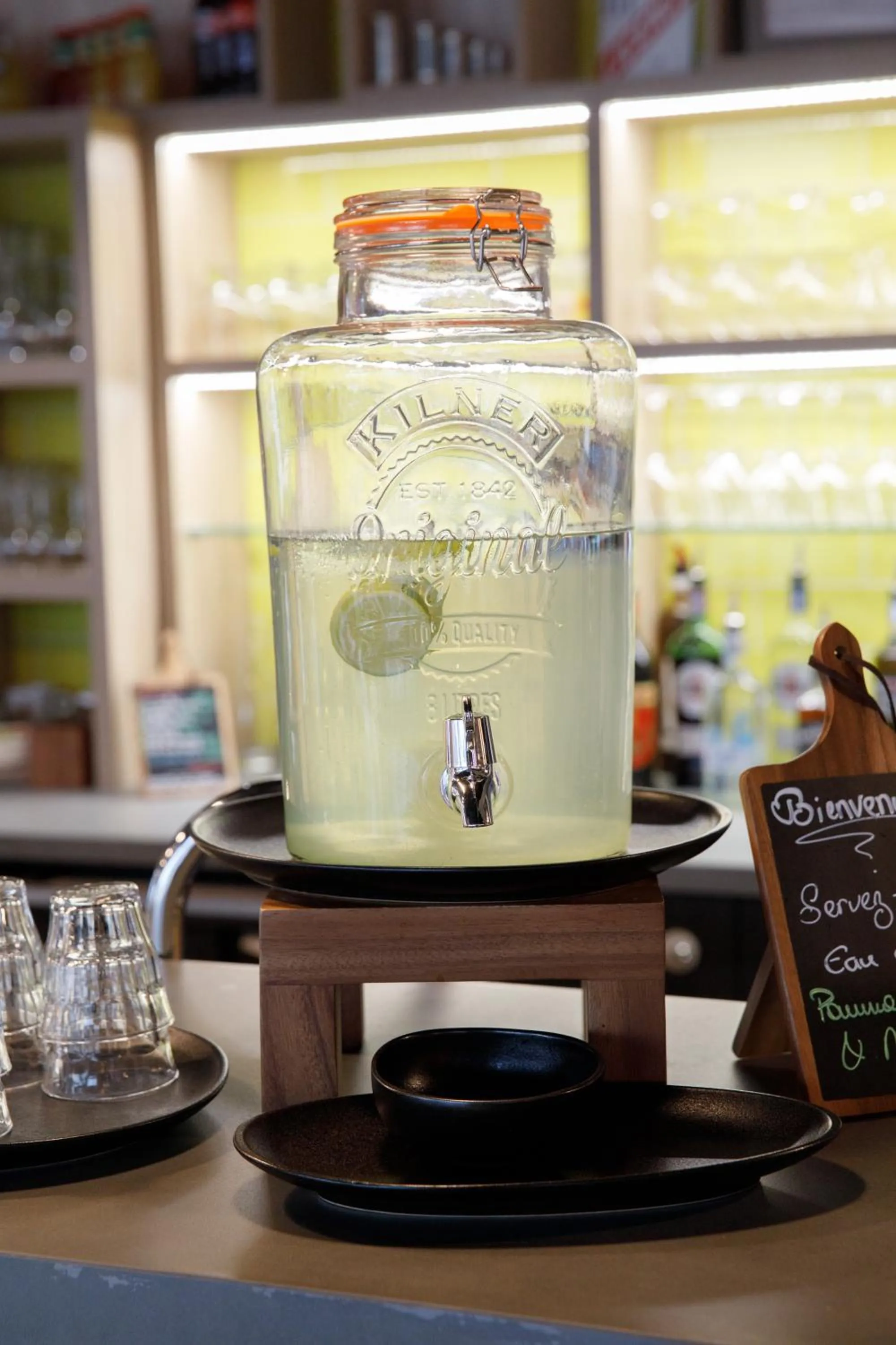 Drinks in Campanile Annemasse Est Findrol CHAL