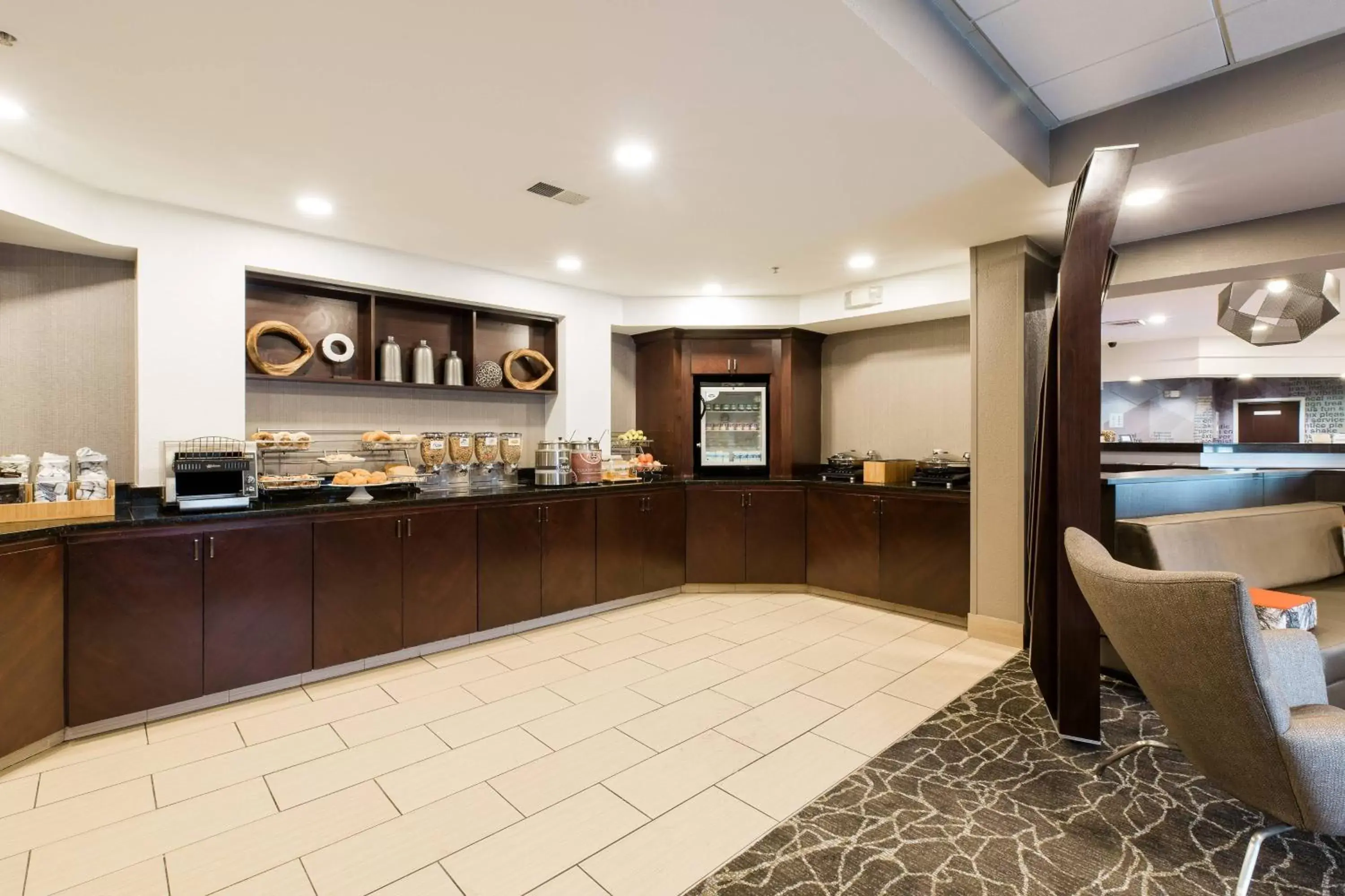 Breakfast, Restaurant/Places to Eat in SpringHill Suites Florence