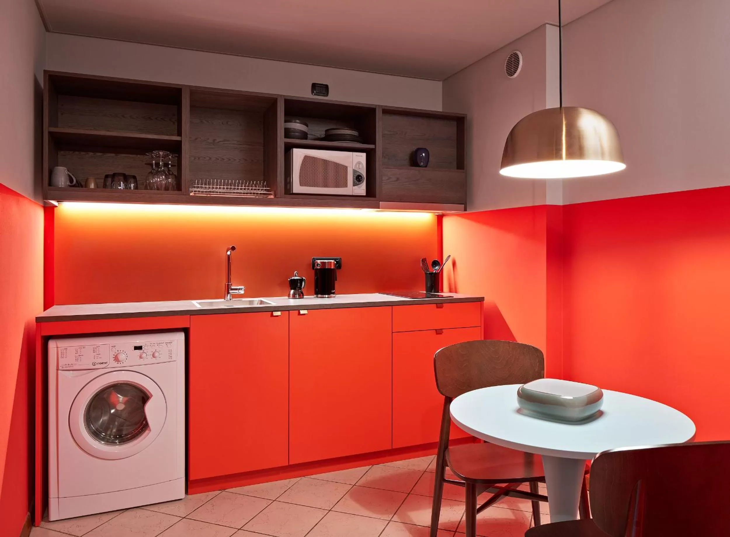 Kitchen or kitchenette in URBANAUTS STUDIOS Minelli