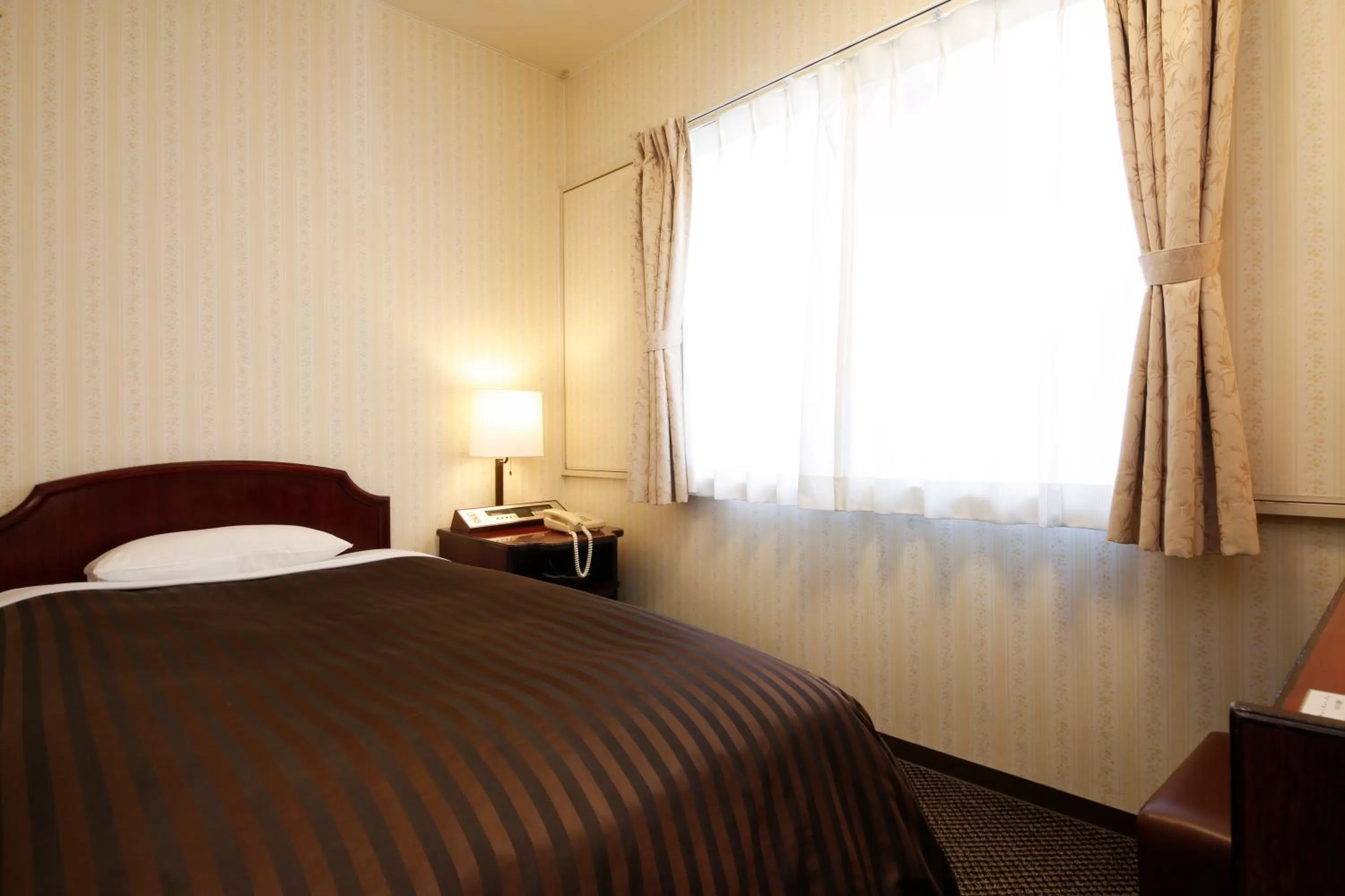 Photo of the whole room, Bed in Hotel Sunlife