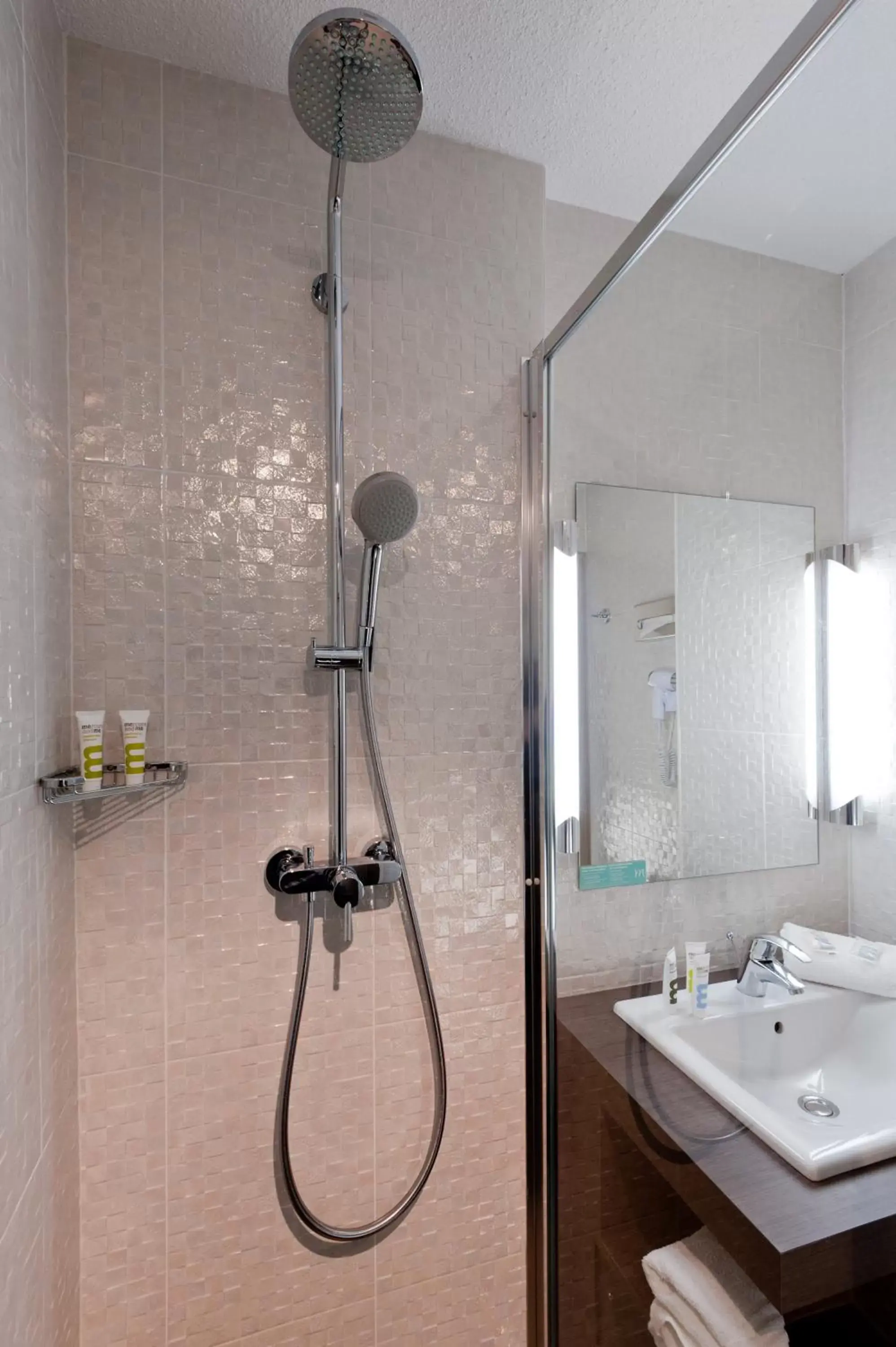 Shower, Bathroom in Mercure Vannes Le Port