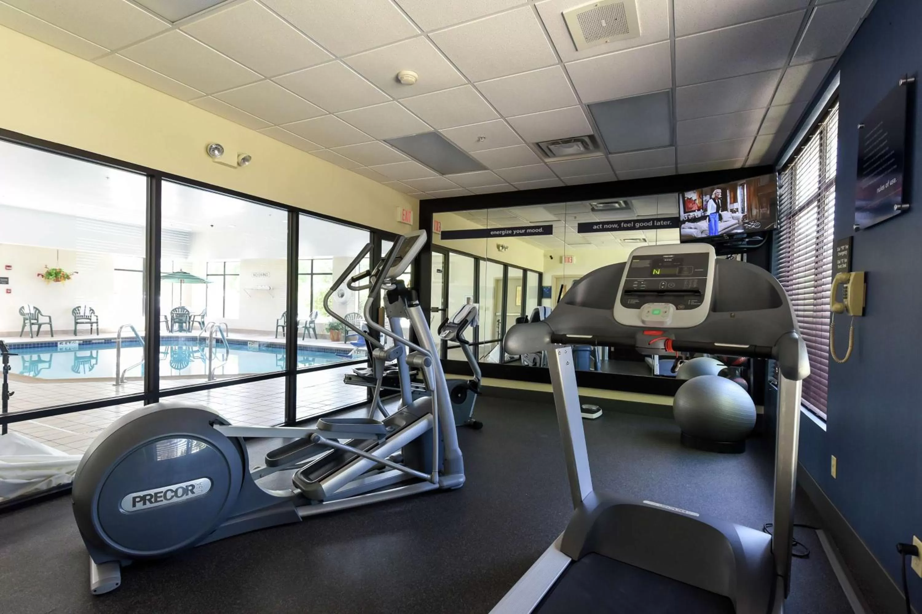 Fitness centre/facilities in Hampton Inn Youngstown-North