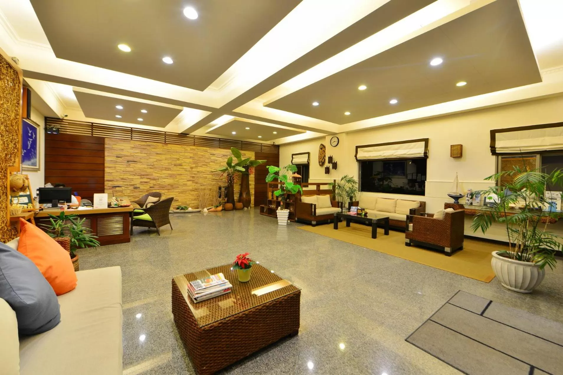 Lobby or reception in Beachcastle & Sea View Villa