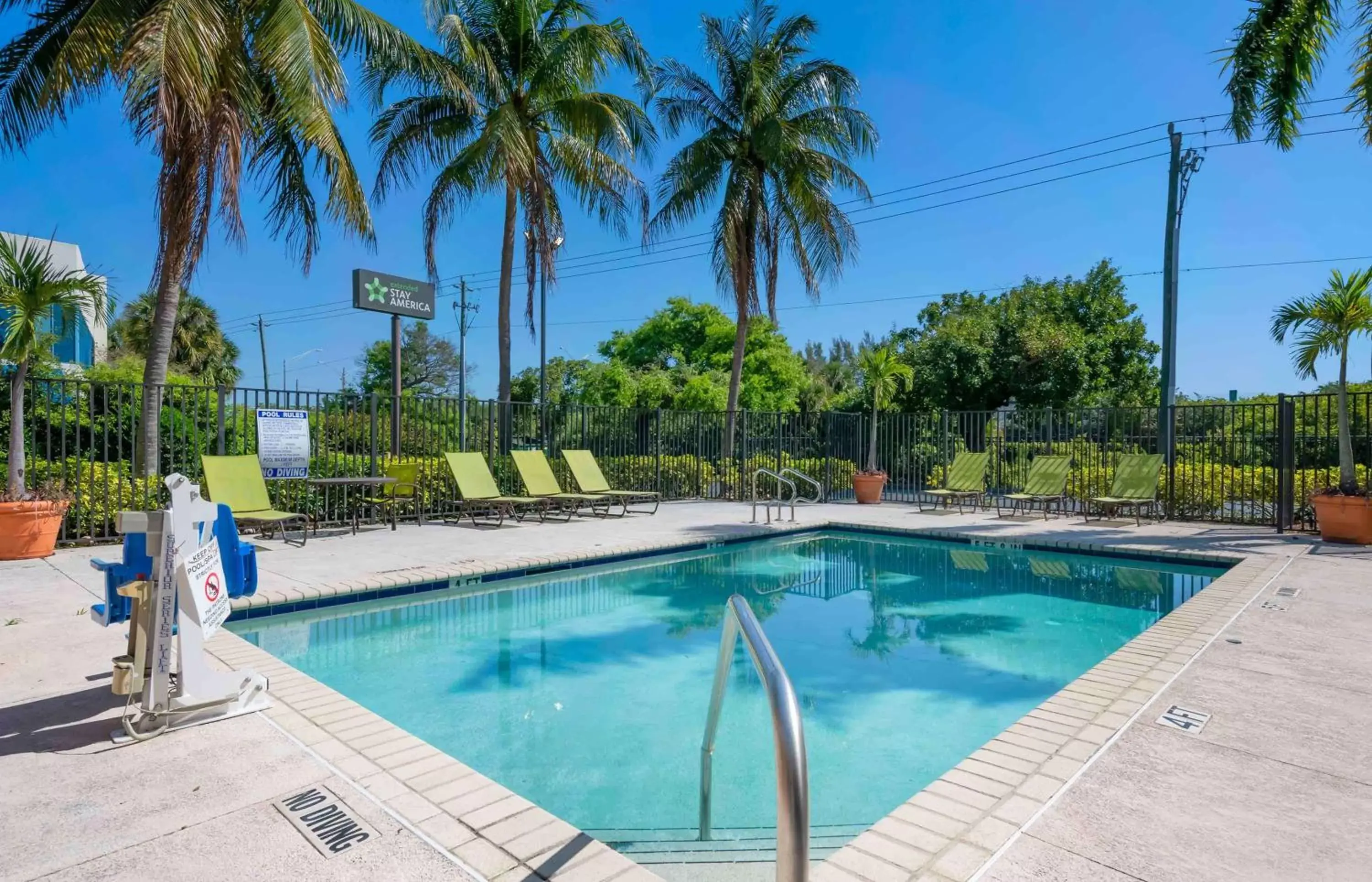 Pool view, Swimming Pool in Extended Stay America Suites - West Palm Beach - Northpoint Corporate Park