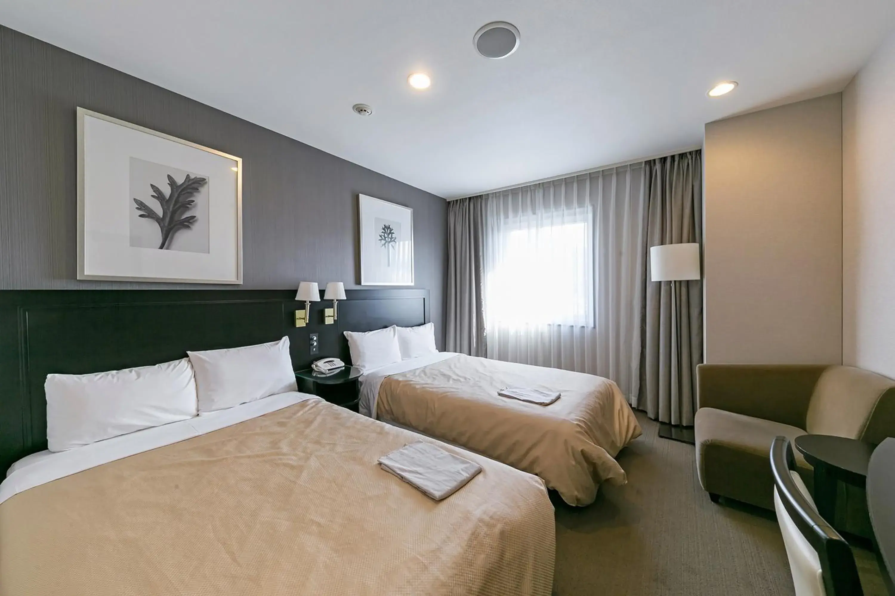 Photo of the whole room, Bed in Hotel Sunroute Ueda