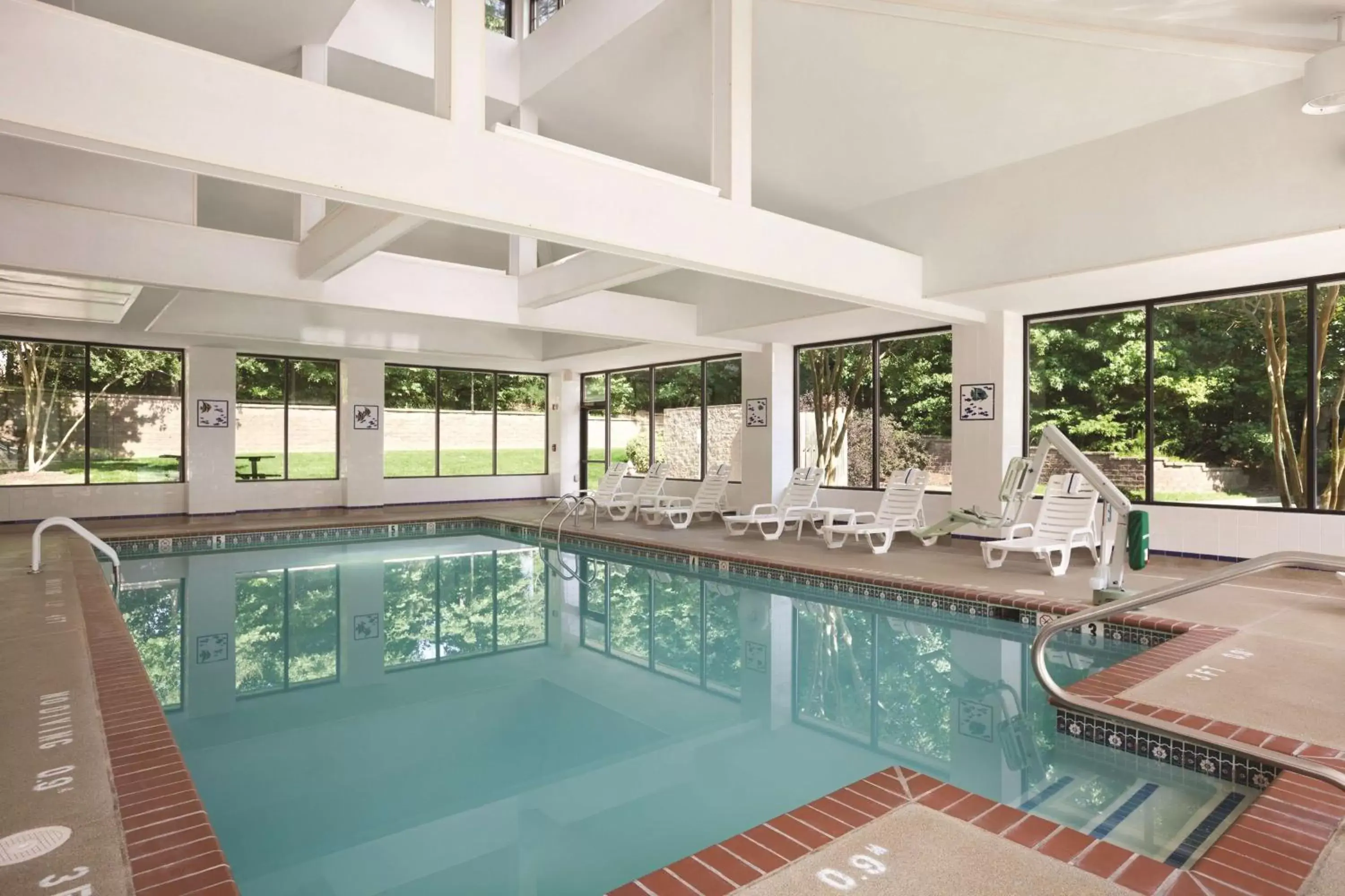 Pool view in Homewood Suites Williamsburg Pool view in Homewood Suites Williamsburg