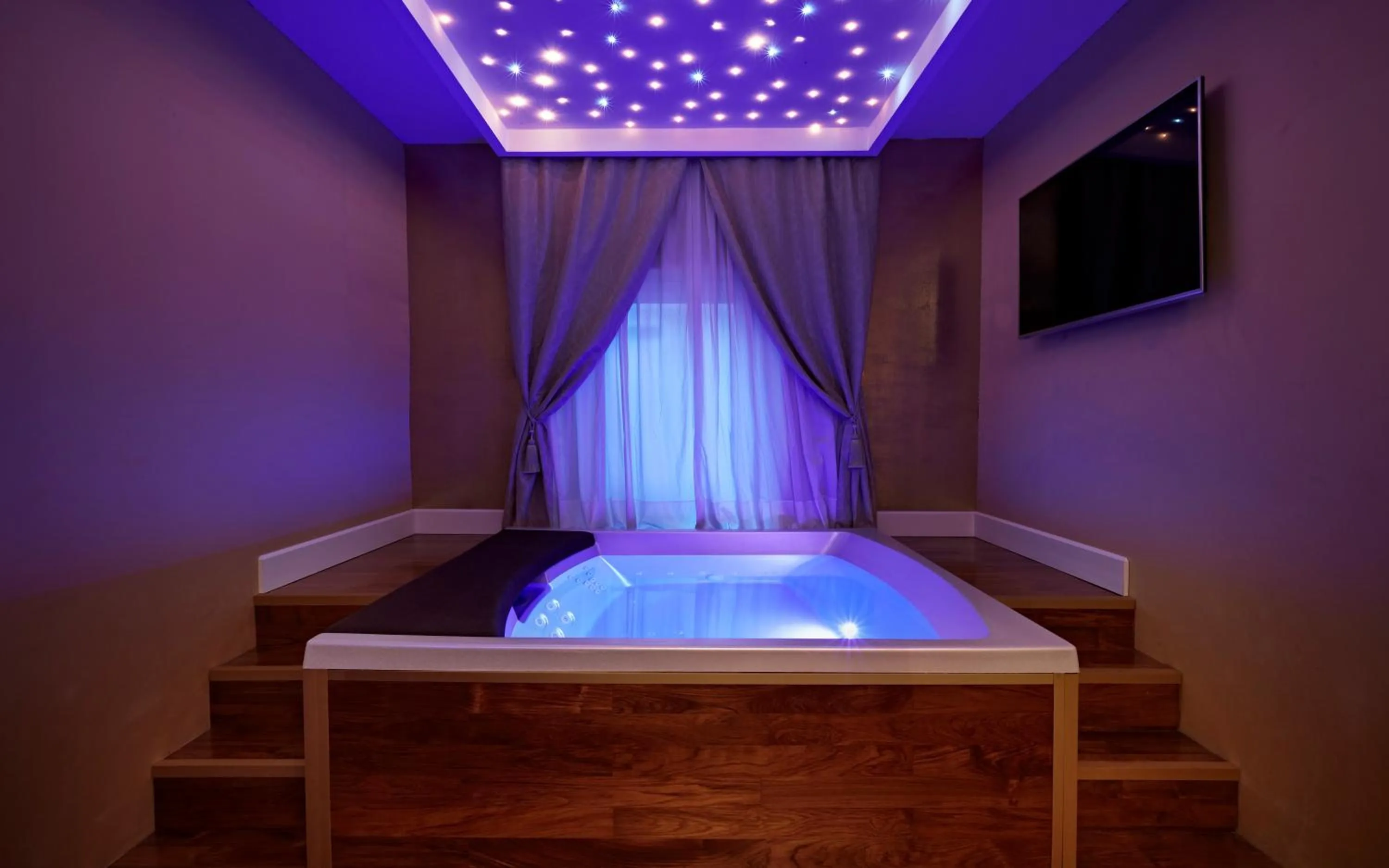 TV and multimedia in Spagna Royal Suite