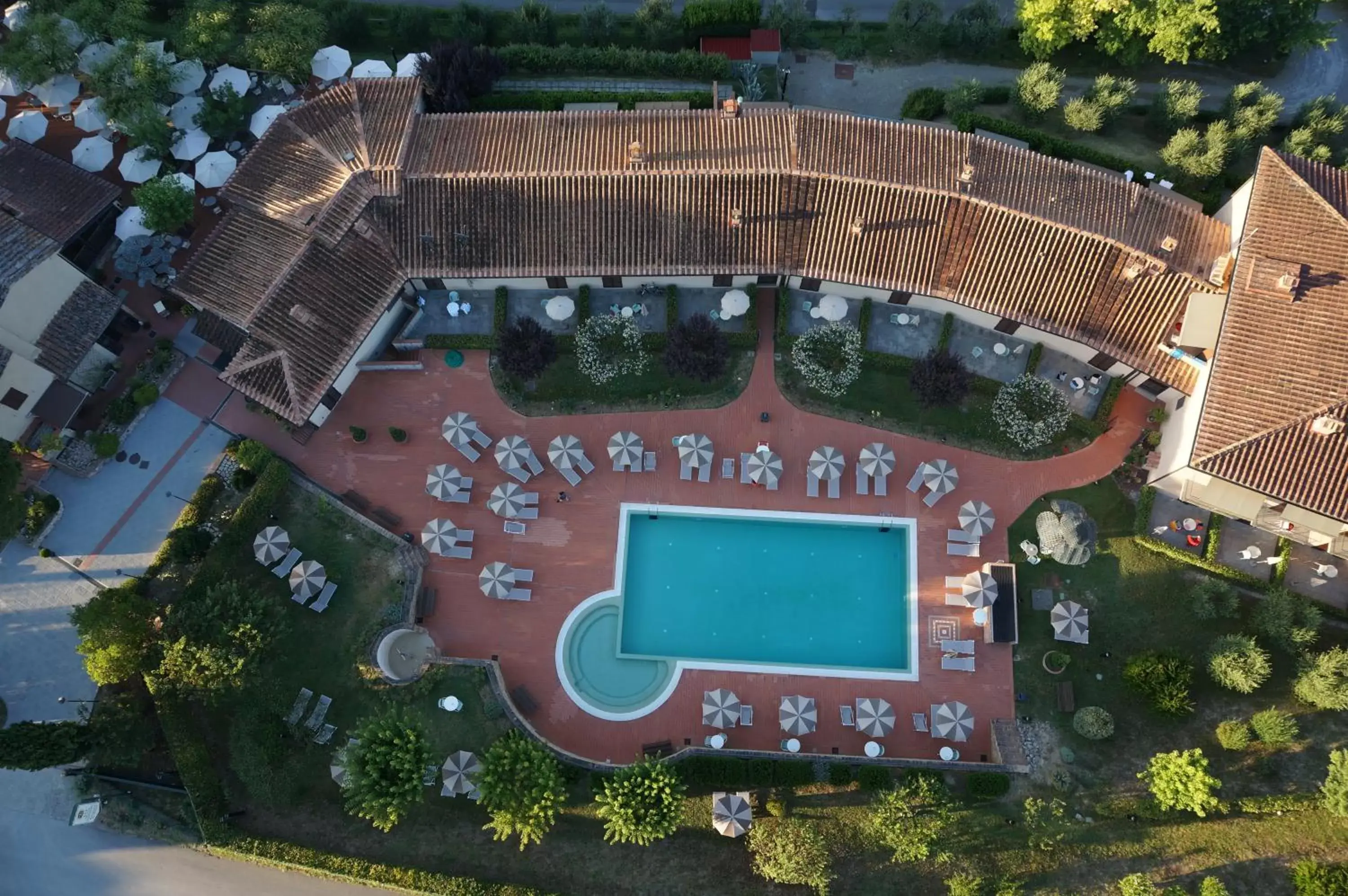 Bird's eye view, Bird's-eye View in Hotel Sovestro