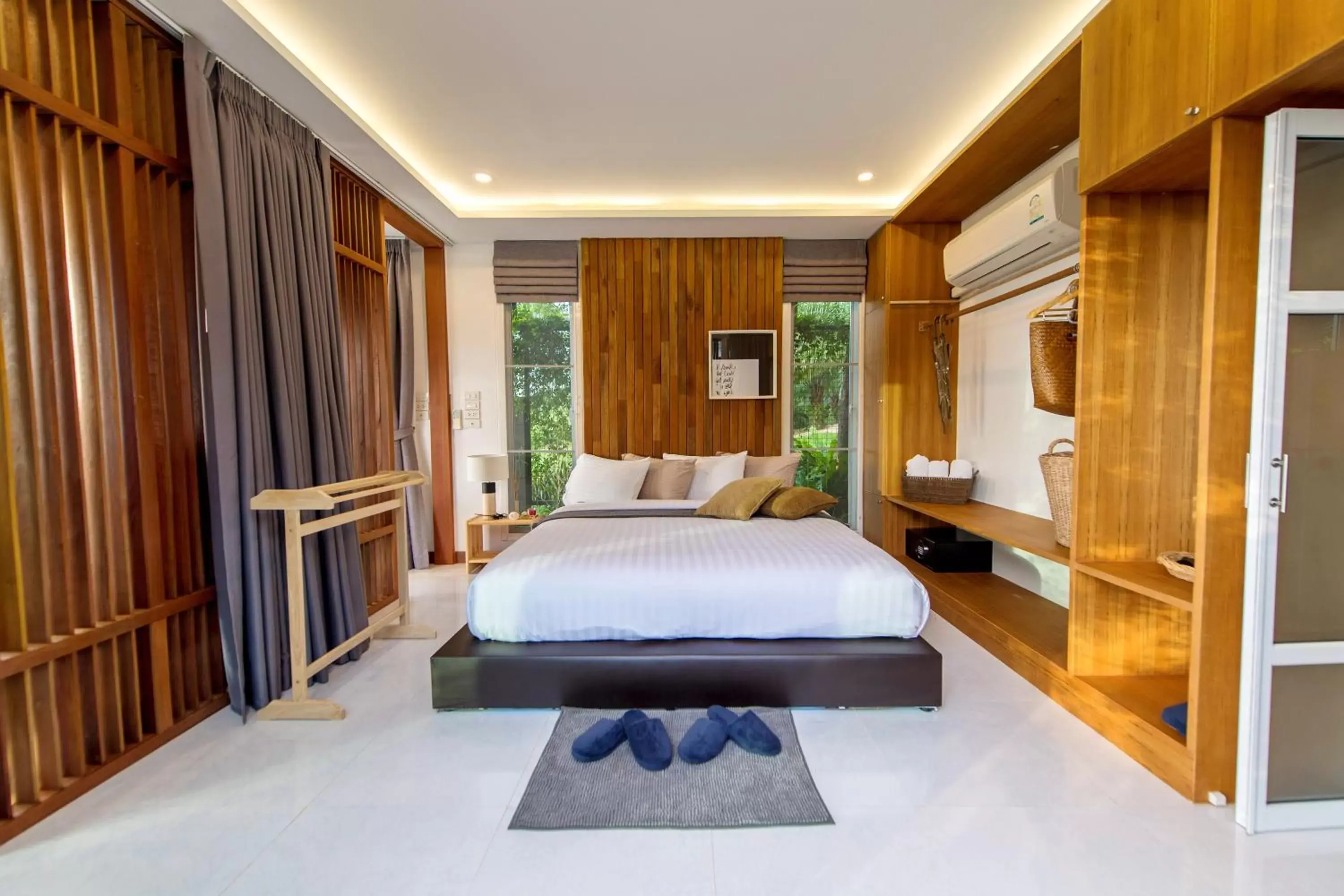 Photo of the whole room, Bed in Ao Luek Panoramic Pool-SHA Plus Photo of the whole room, Bed in Ao Luek Panoramic Pool-SHA Plus