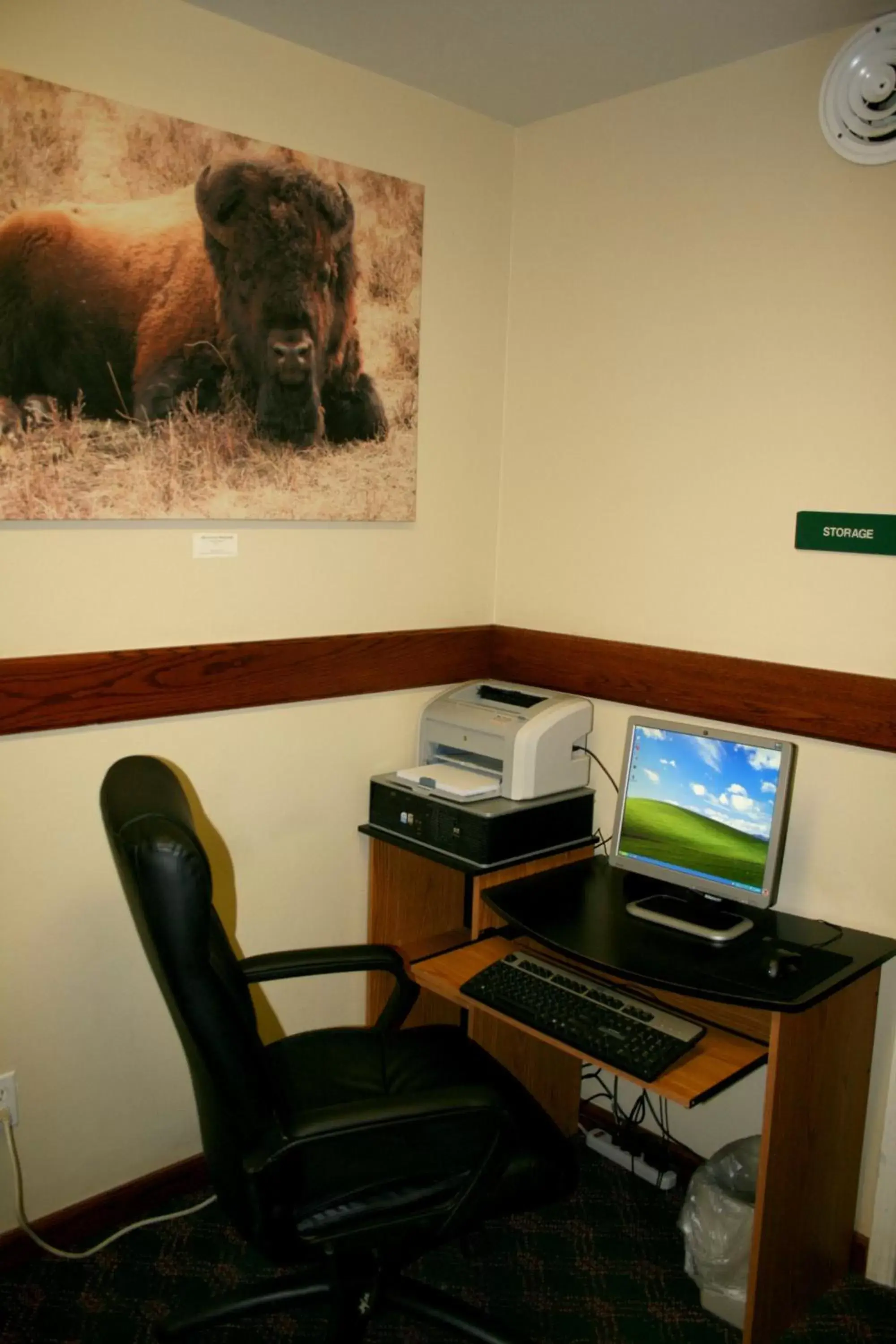 Business facilities in Yellowstone Lodge