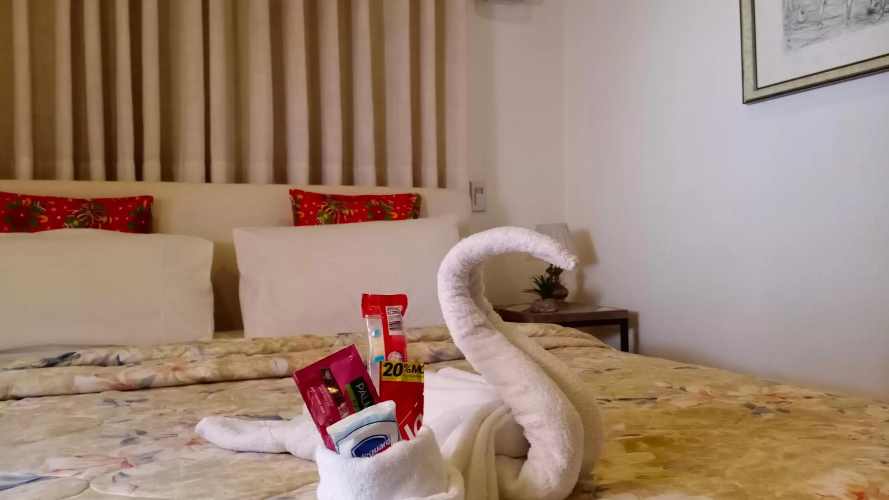 Bedroom, Bed in Ancelle Cristo Re