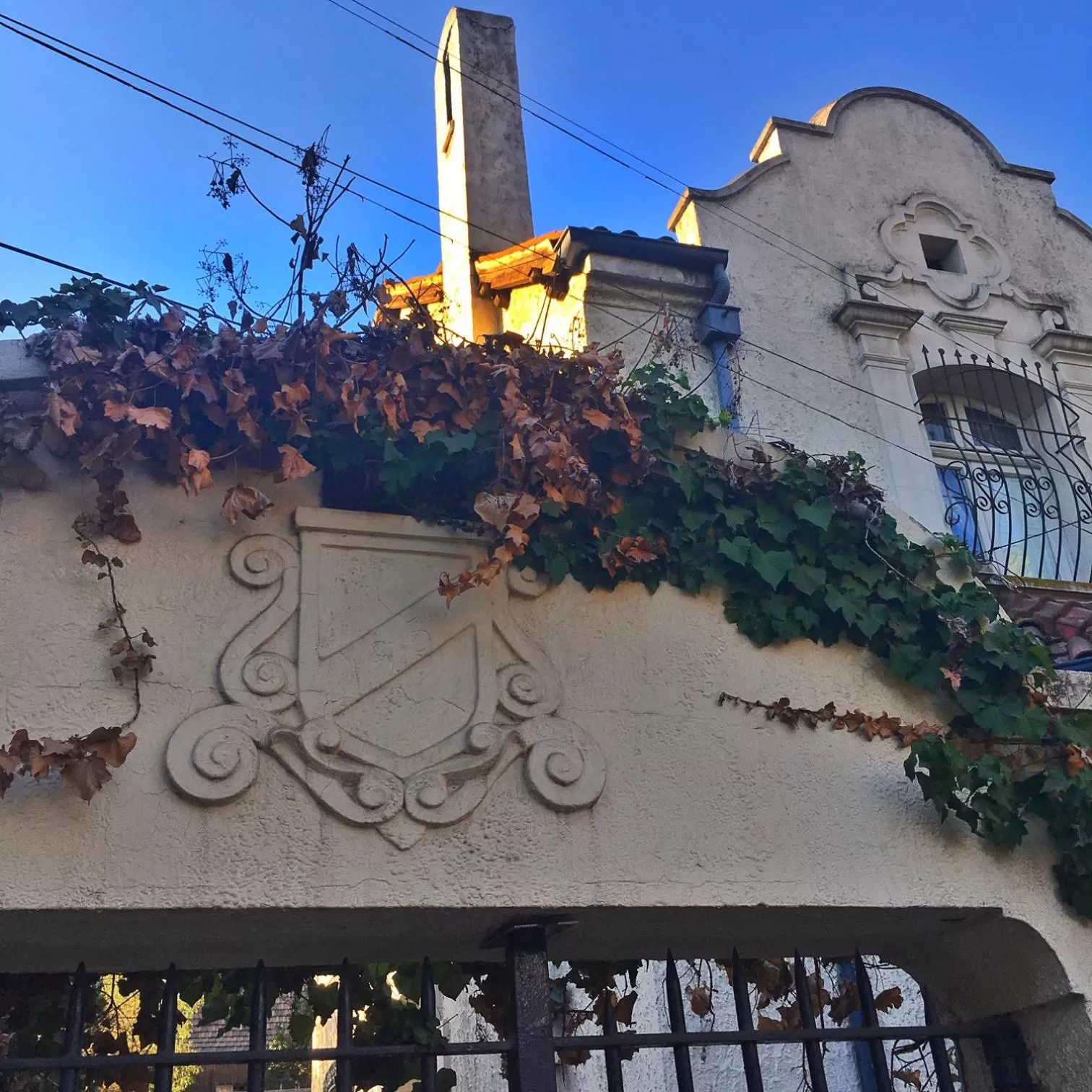 Facade/entrance, Property Building in Casa Ryan