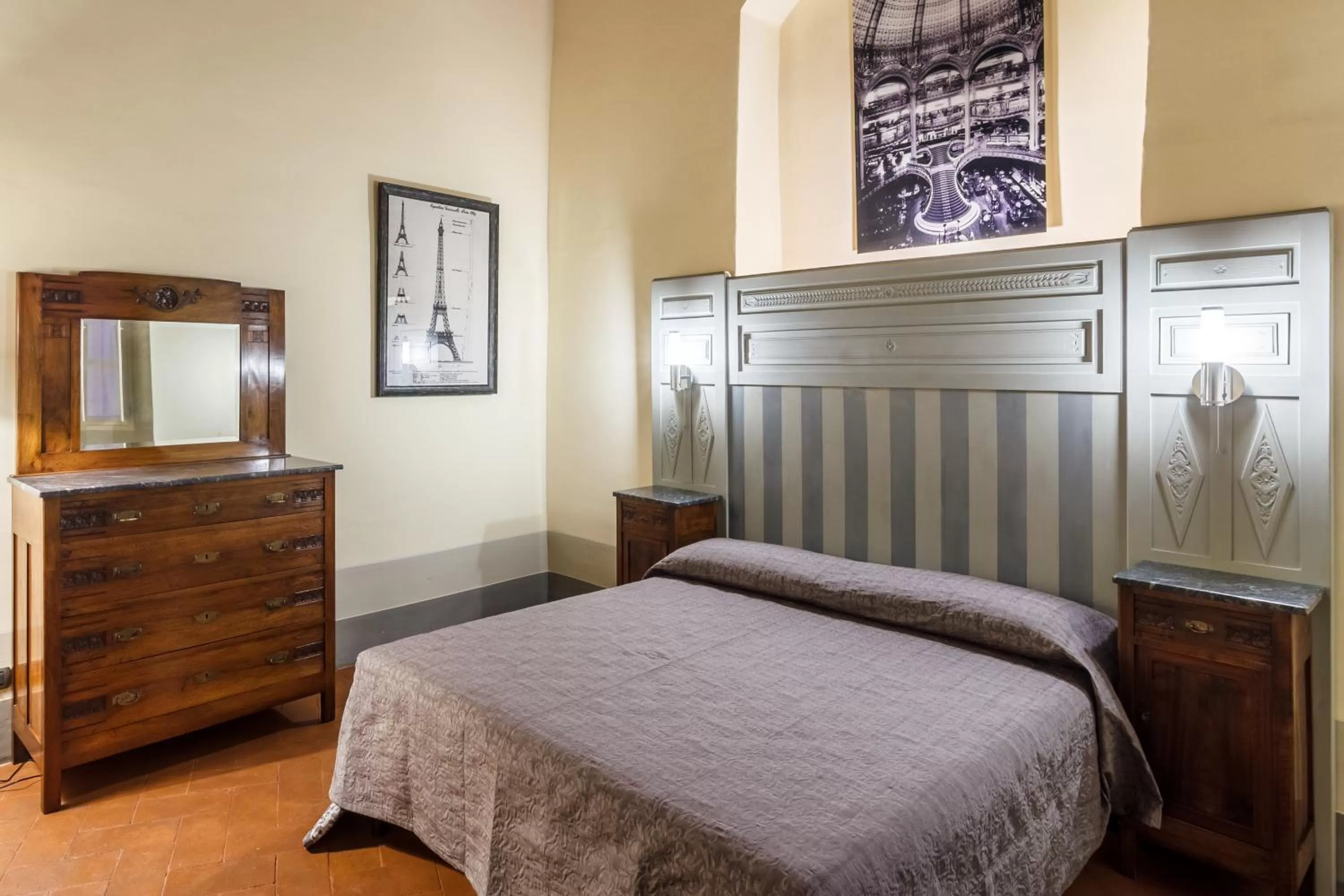 Photo of the whole room, Bed in Dimora Storica Palazzo Puccini