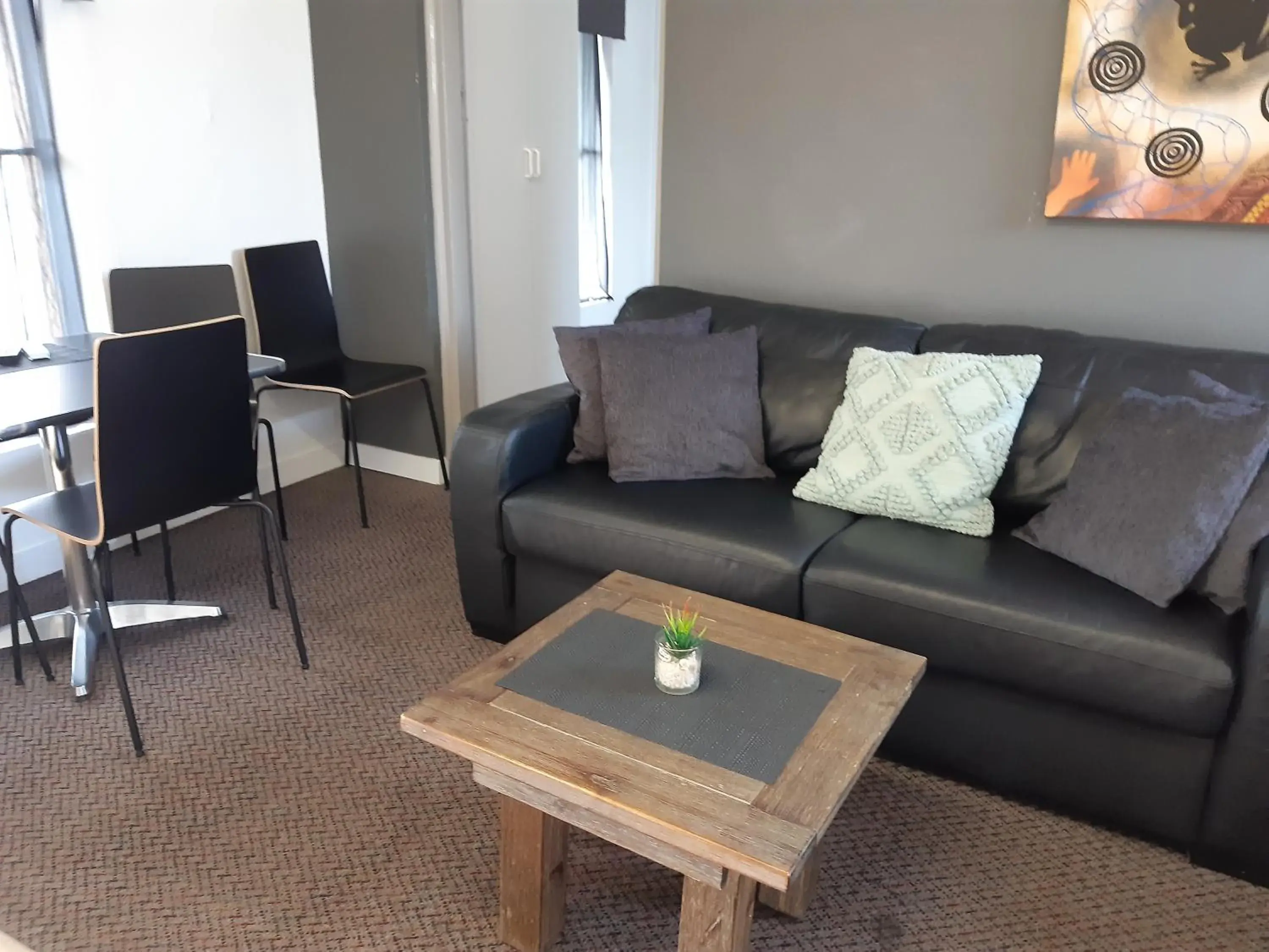 Seating Area in Inverell Motel