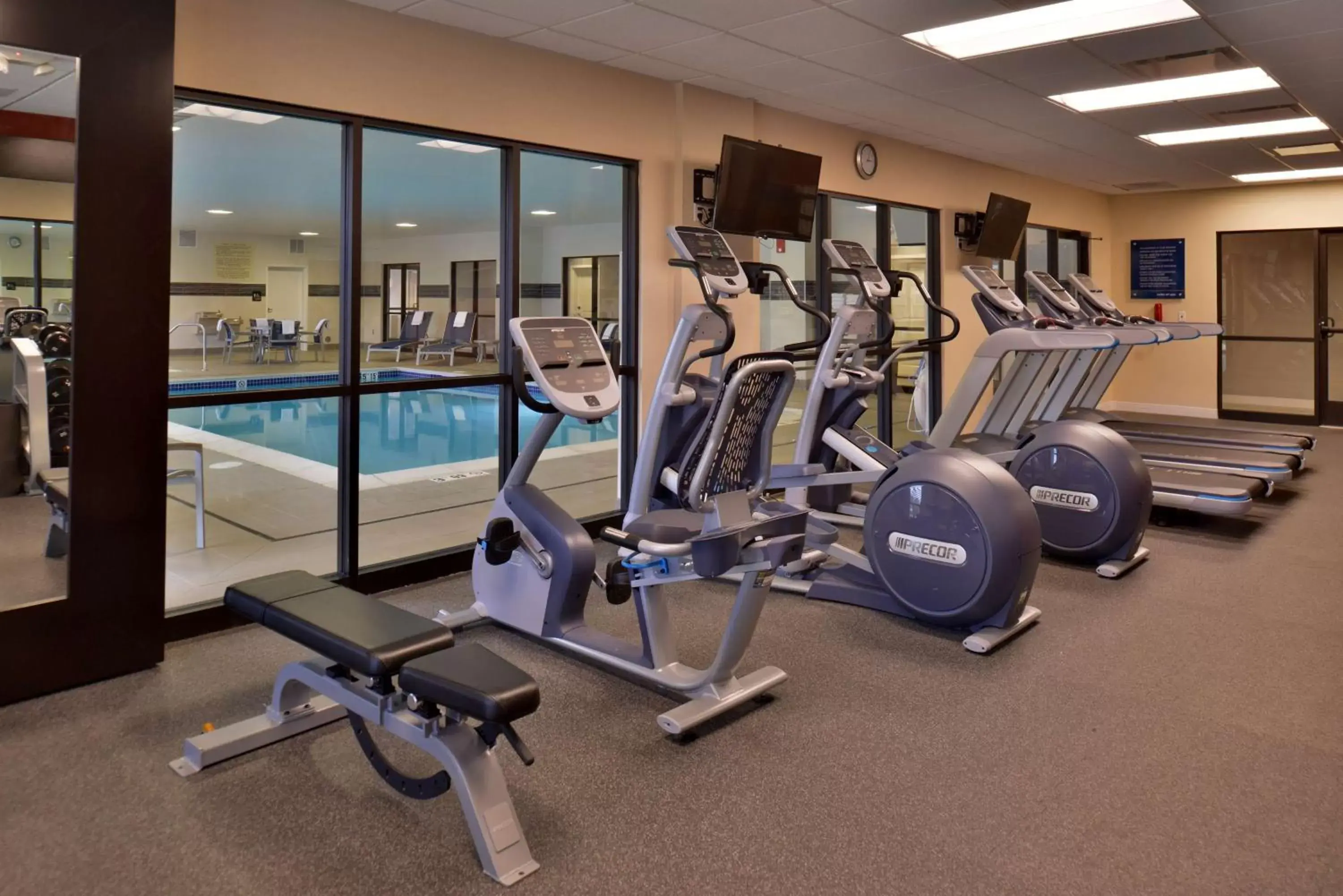Fitness centre/facilities, Fitness Center/Facilities in Hampton Inn & Suites Ann Arbor West