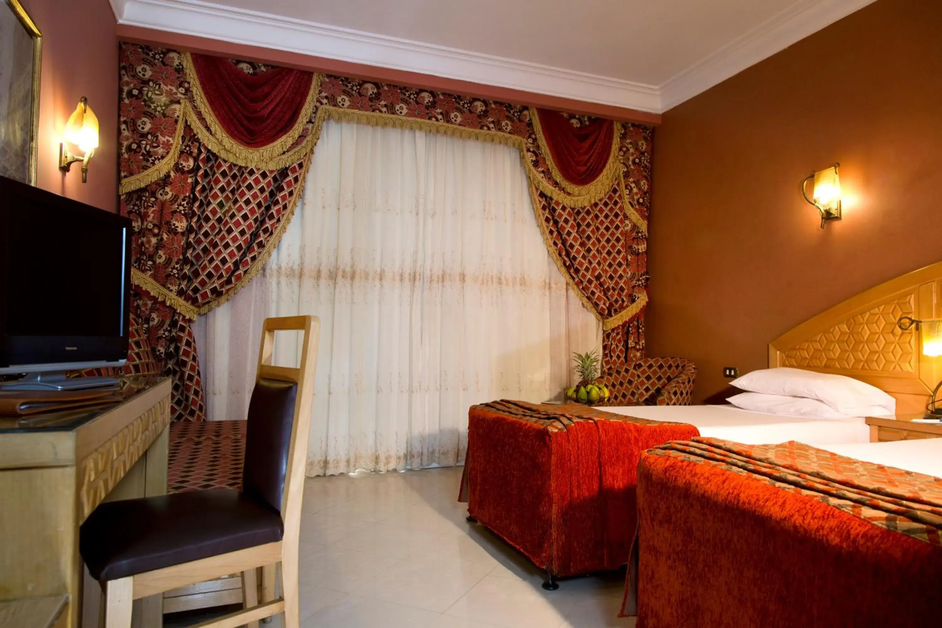 Bed in Oriental Rivoli Hotel & Spa