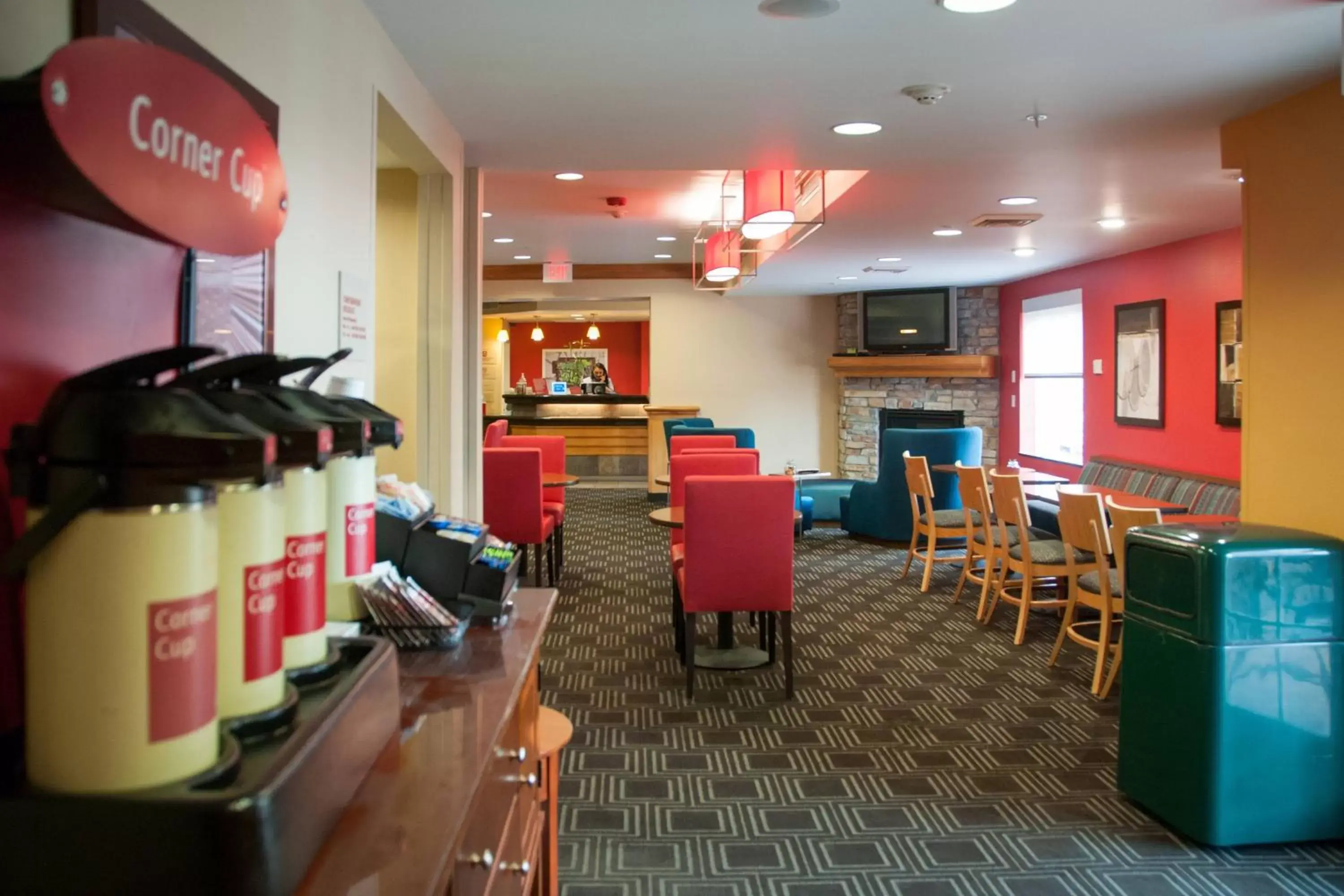 Restaurant/Places to Eat in TownePlace Suites by Marriott Colorado Springs South