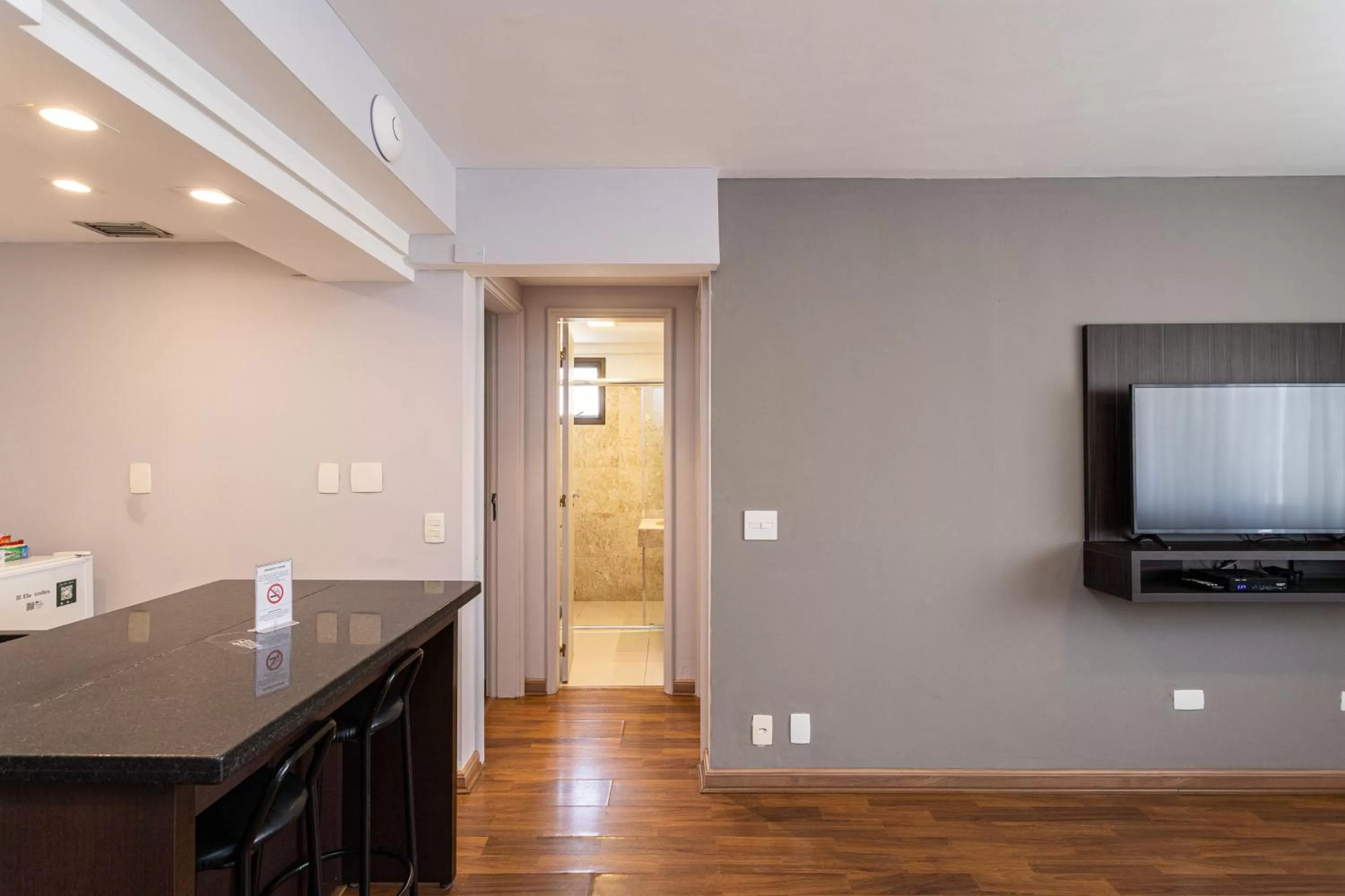 Coffee/tea facilities in H4 La Residence Paulista