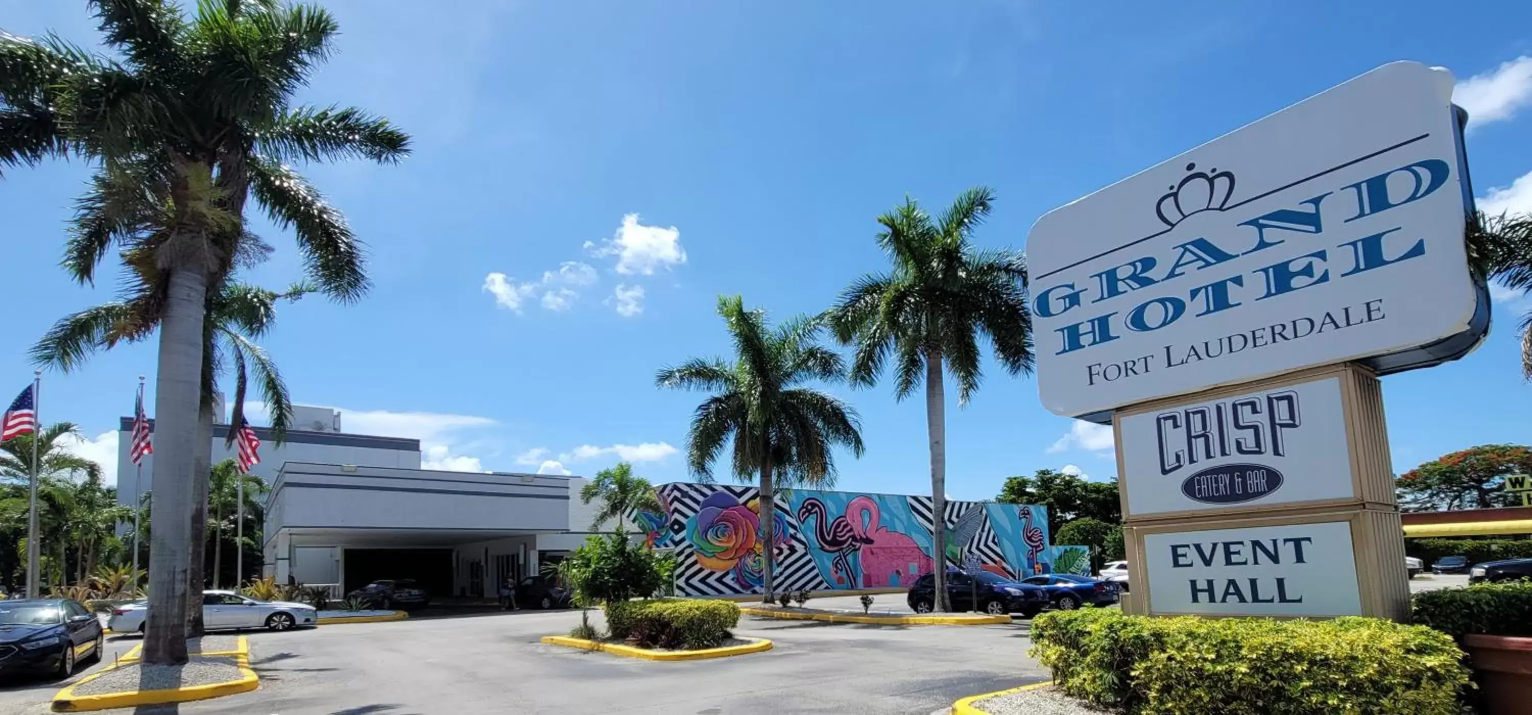 Property Building in Fort Lauderdale Grand Hotel