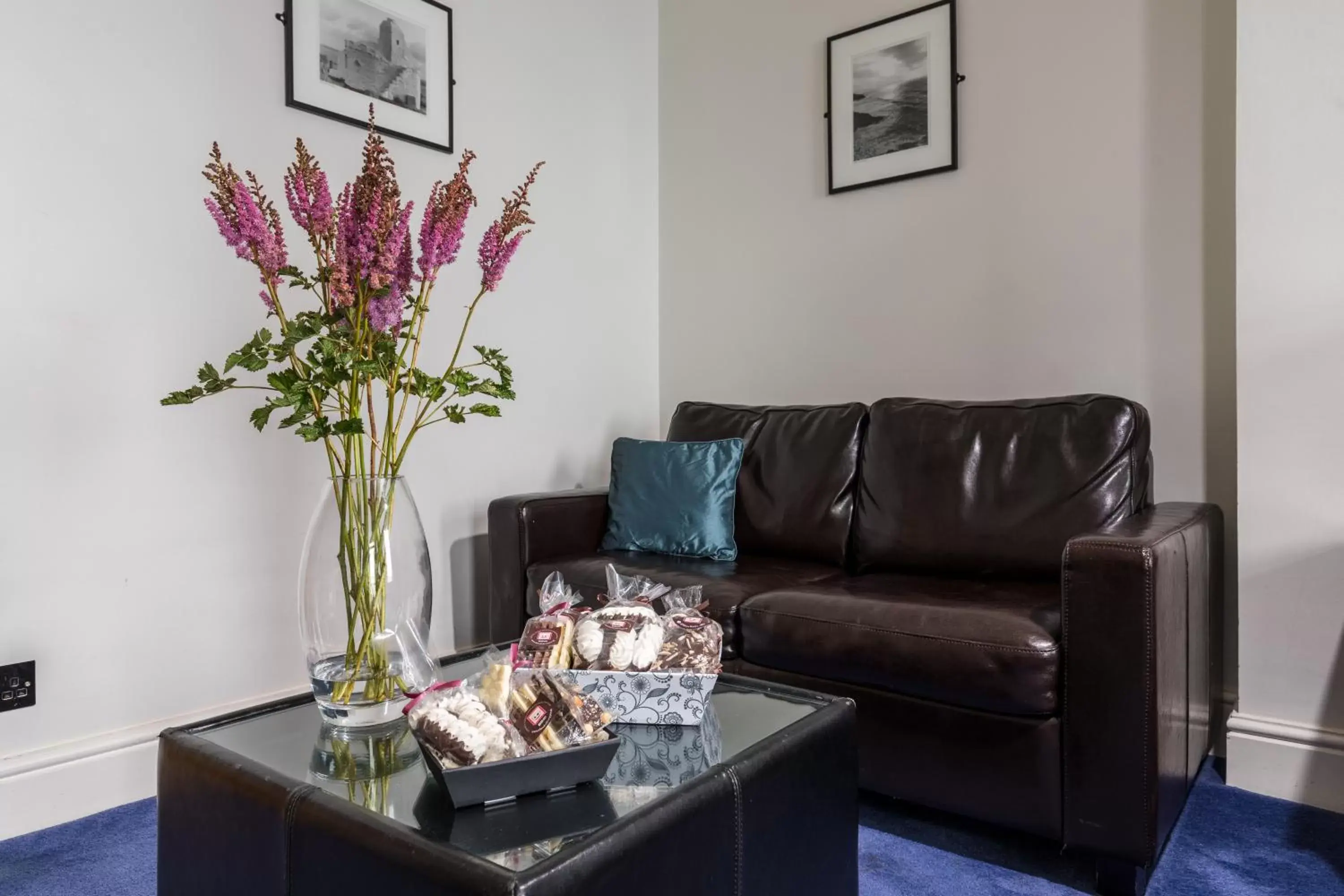 Seating Area in Atlantic Hotel Newquay