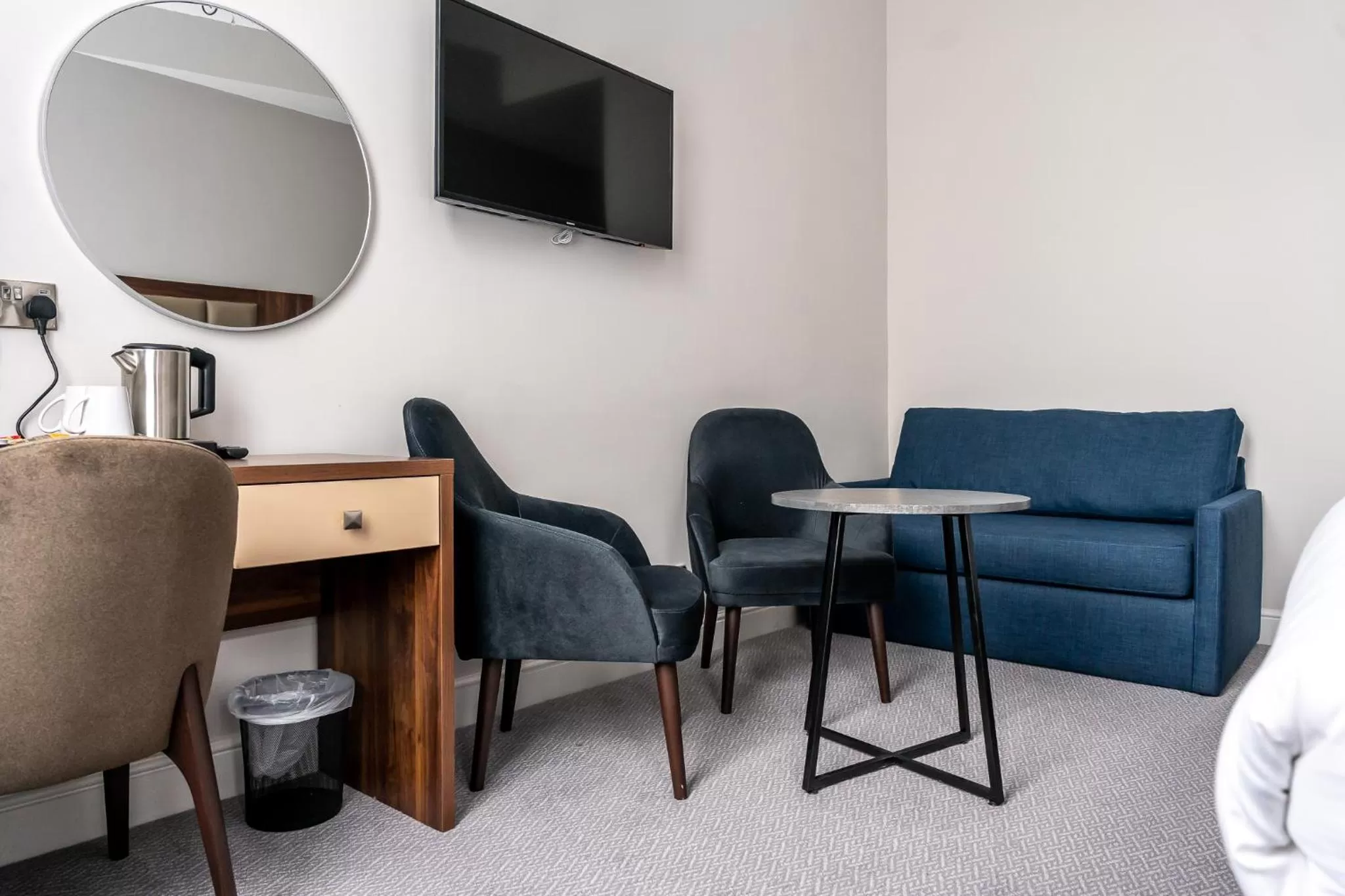 TV and multimedia in Trafford Hall Hotel Manchester, Trademark Collection by Wyndham