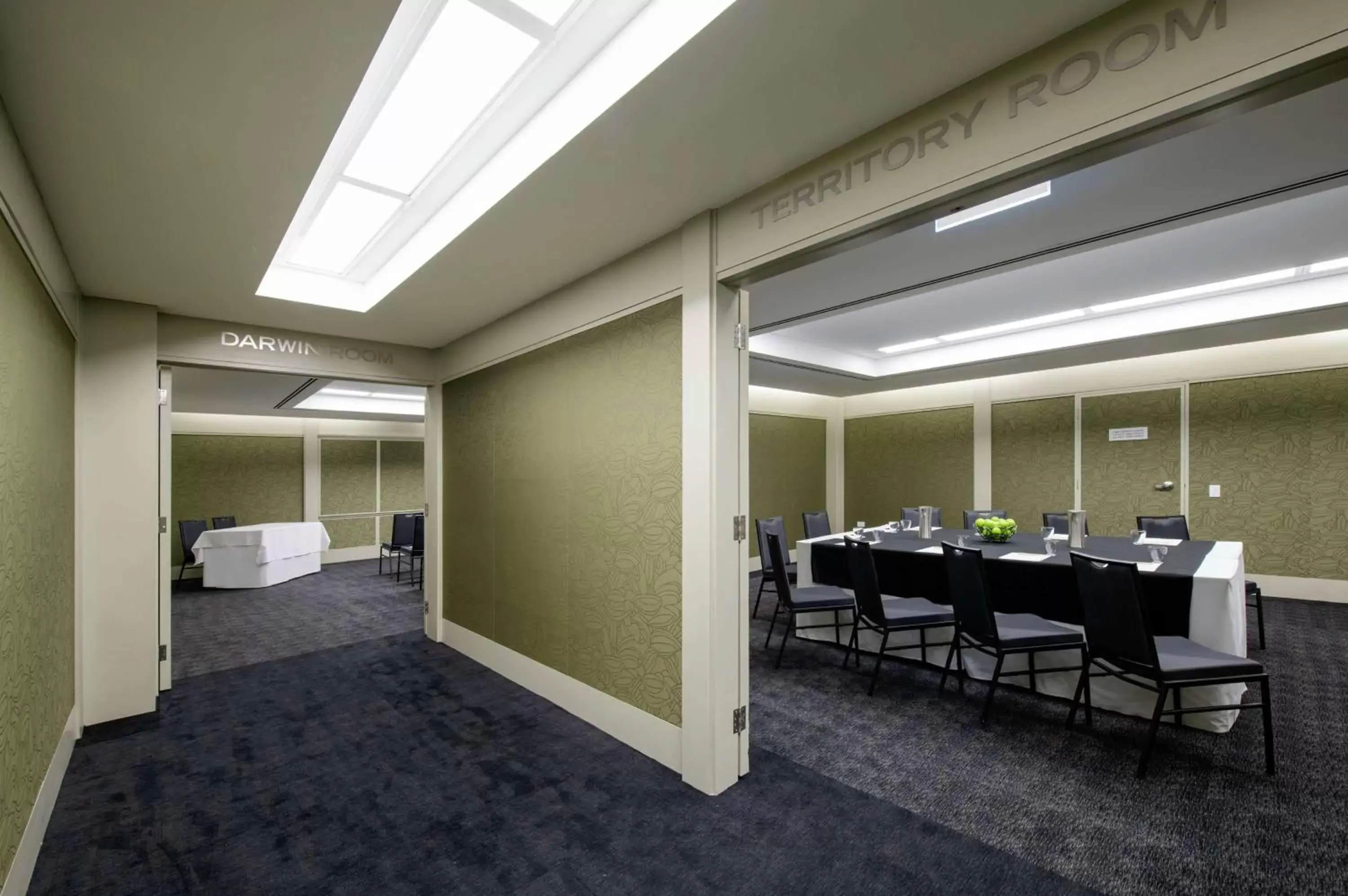 Meeting/conference room in DoubleTree by Hilton Esplanade Darwin