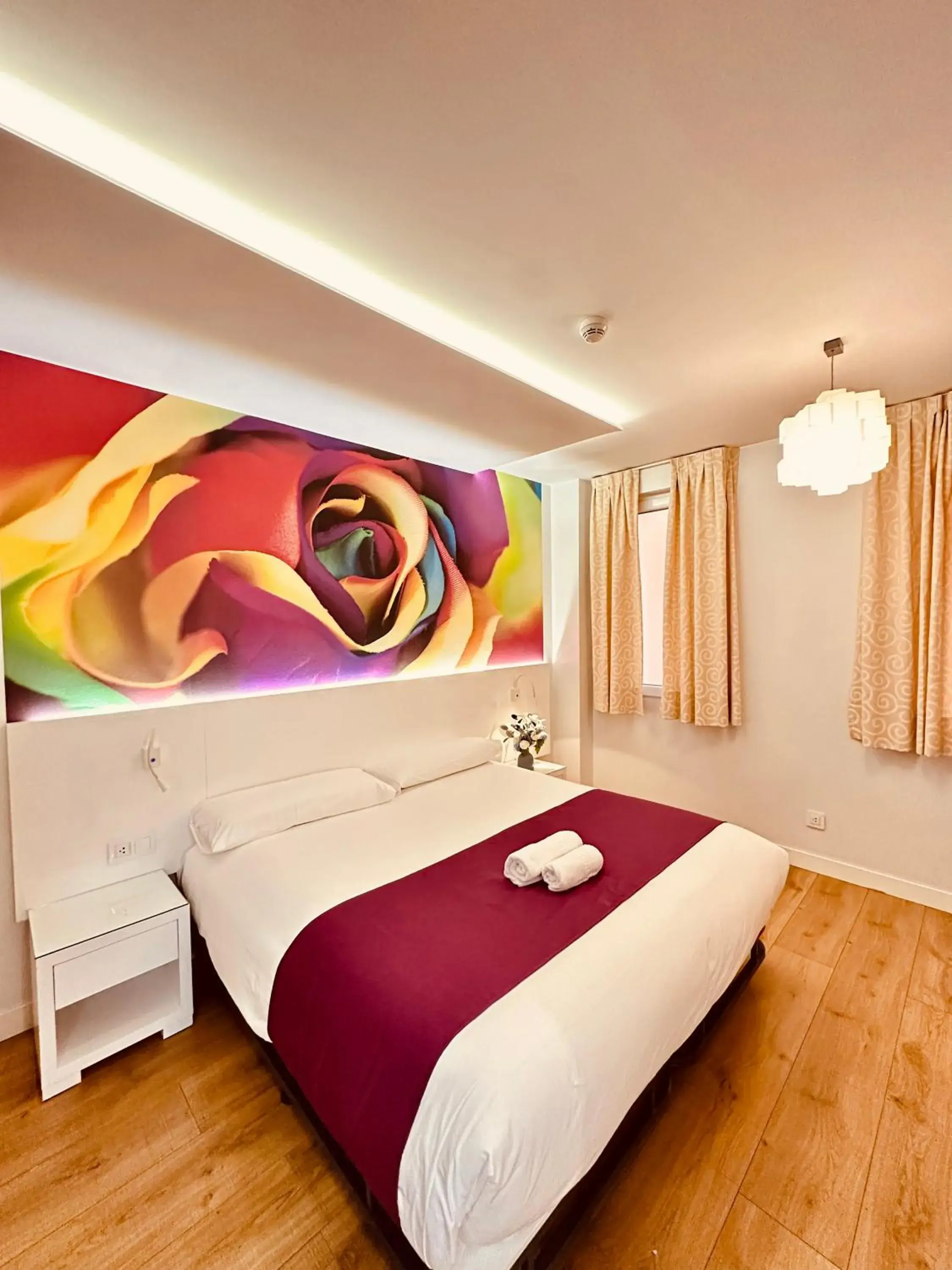 Bed in Hostal Abadia Madrid