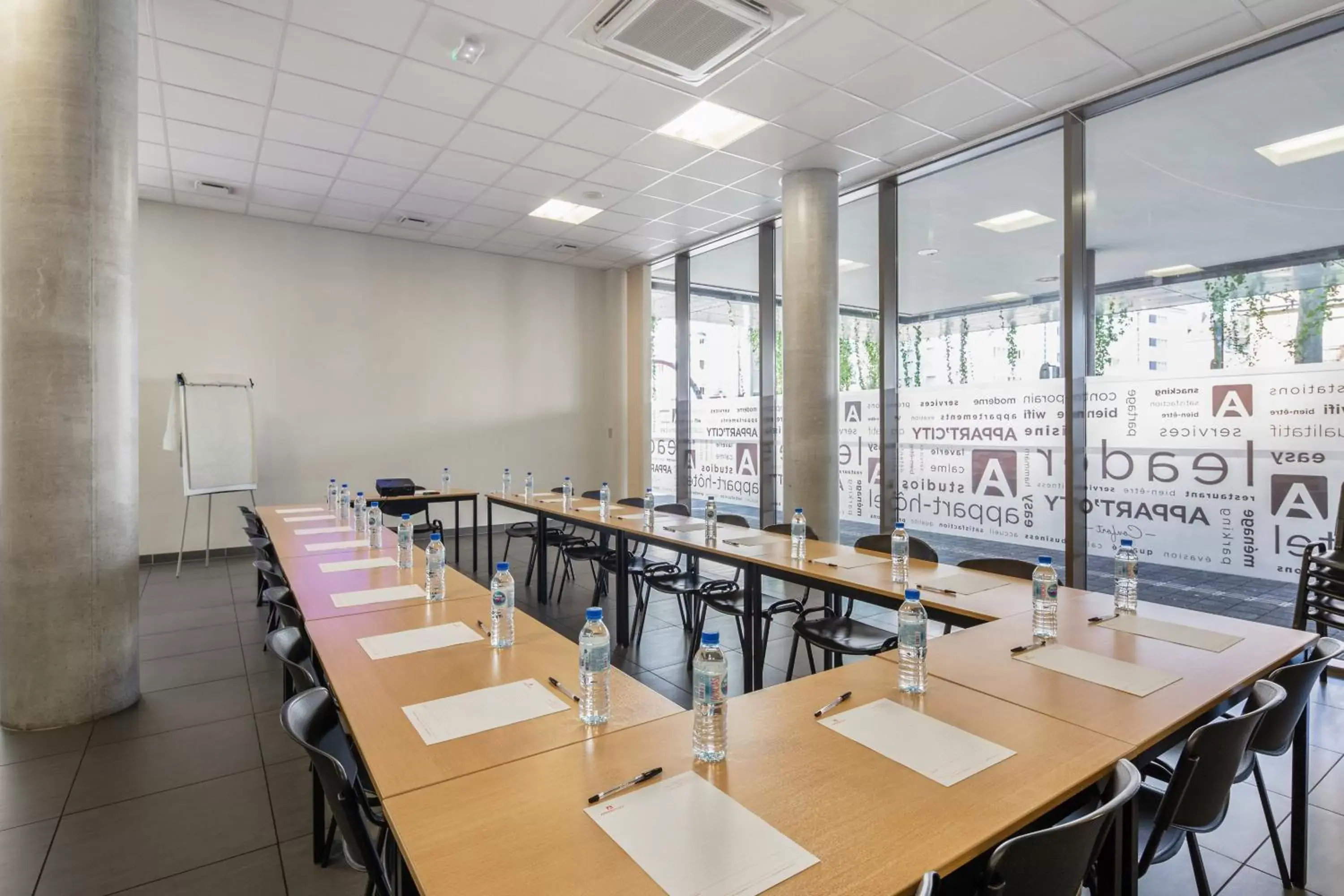 Meeting/conference room in Appart'City Confort Mulhouse