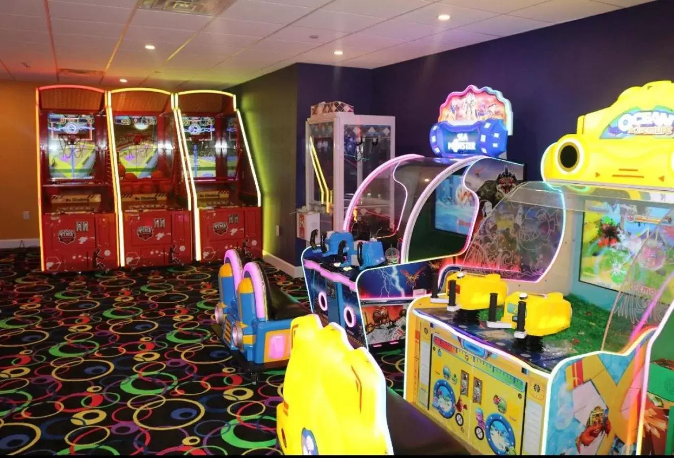 Game Room in Wyndham Lancaster Resort and Convention Center