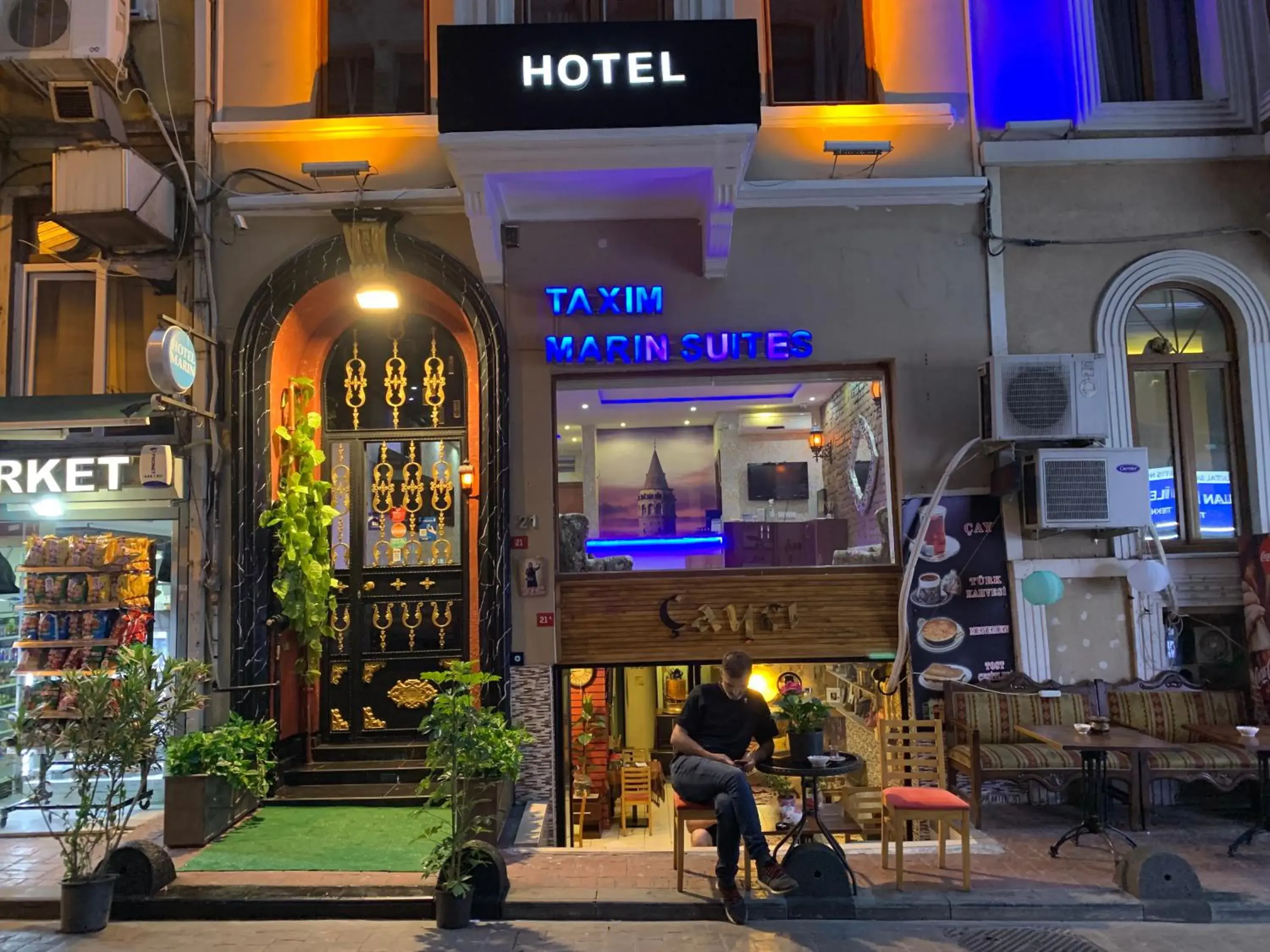 Facade/entrance in Taxim Marin Hotel