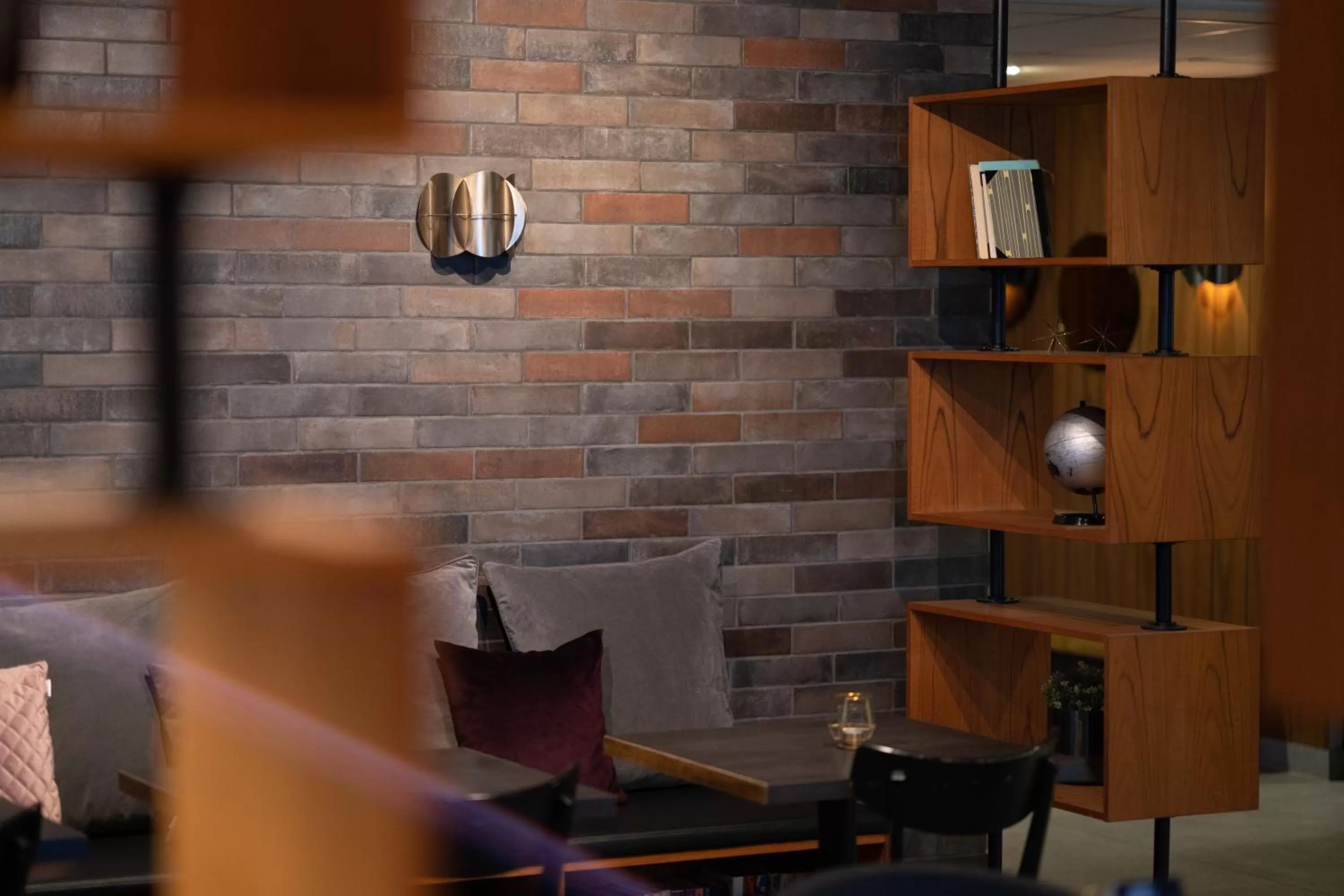 Lounge or bar in Konvin Hotel by Reykjavik Keflavik Airport