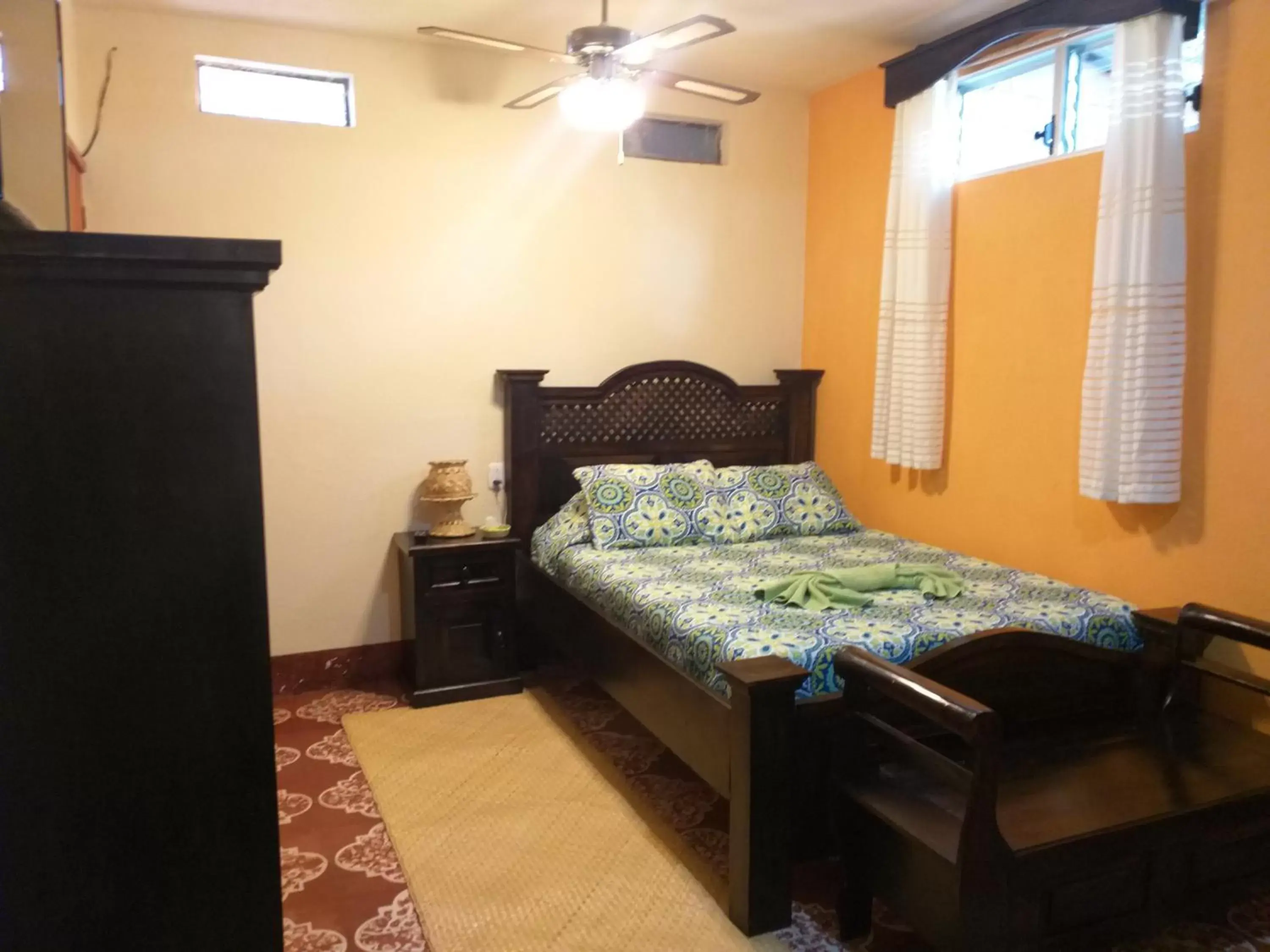 Superior Queen Room - single occupancy in Hospedaje El Viajero Superior Queen Room - single occupancy in Hospedaje El Viajero