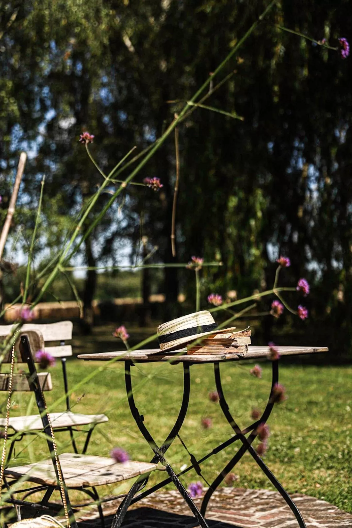 Patio in Domaine de Bellevue, The Originals Relais