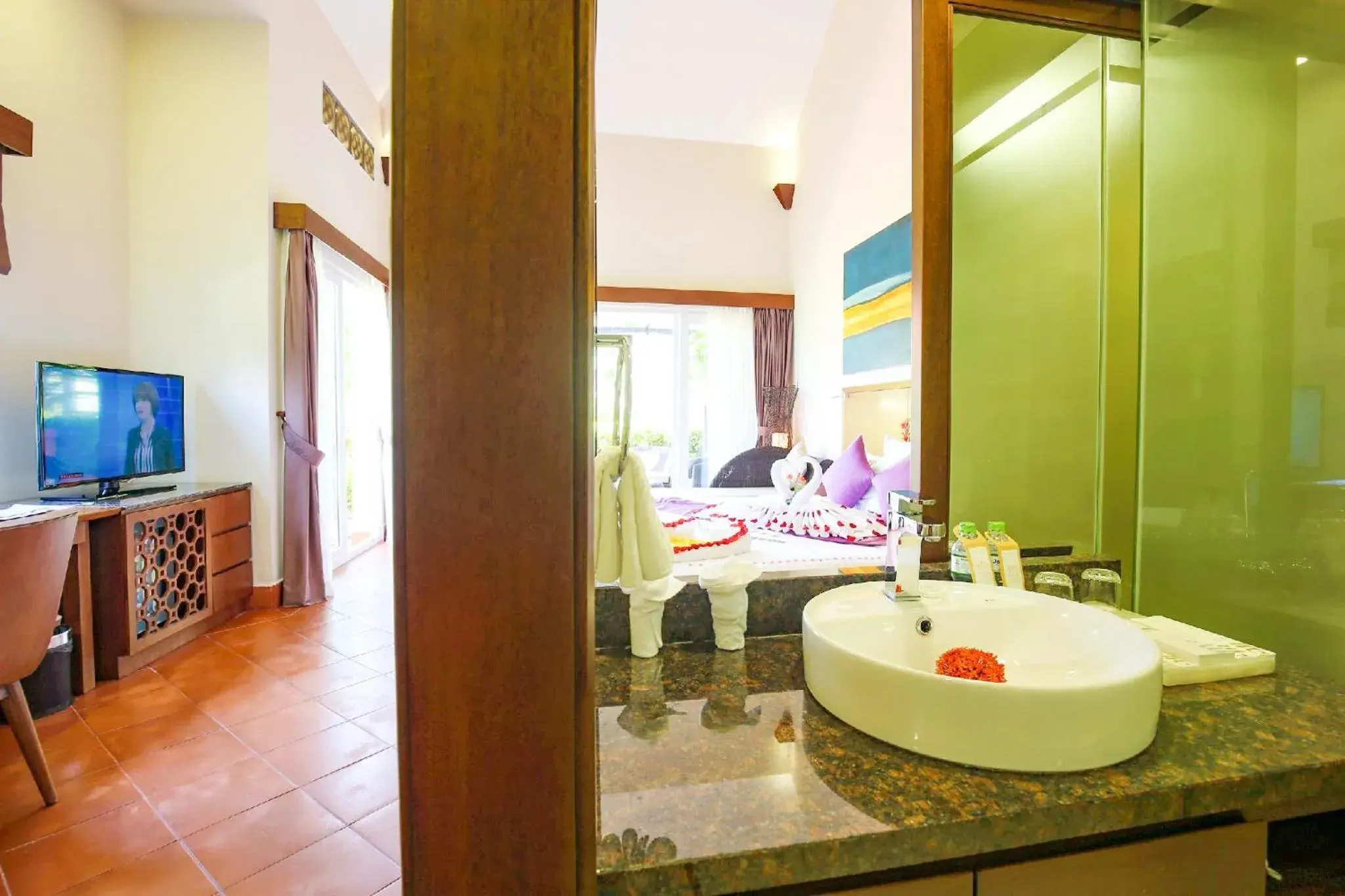 Shower, Bathroom in Mercury Phu Quoc Resort & Villas