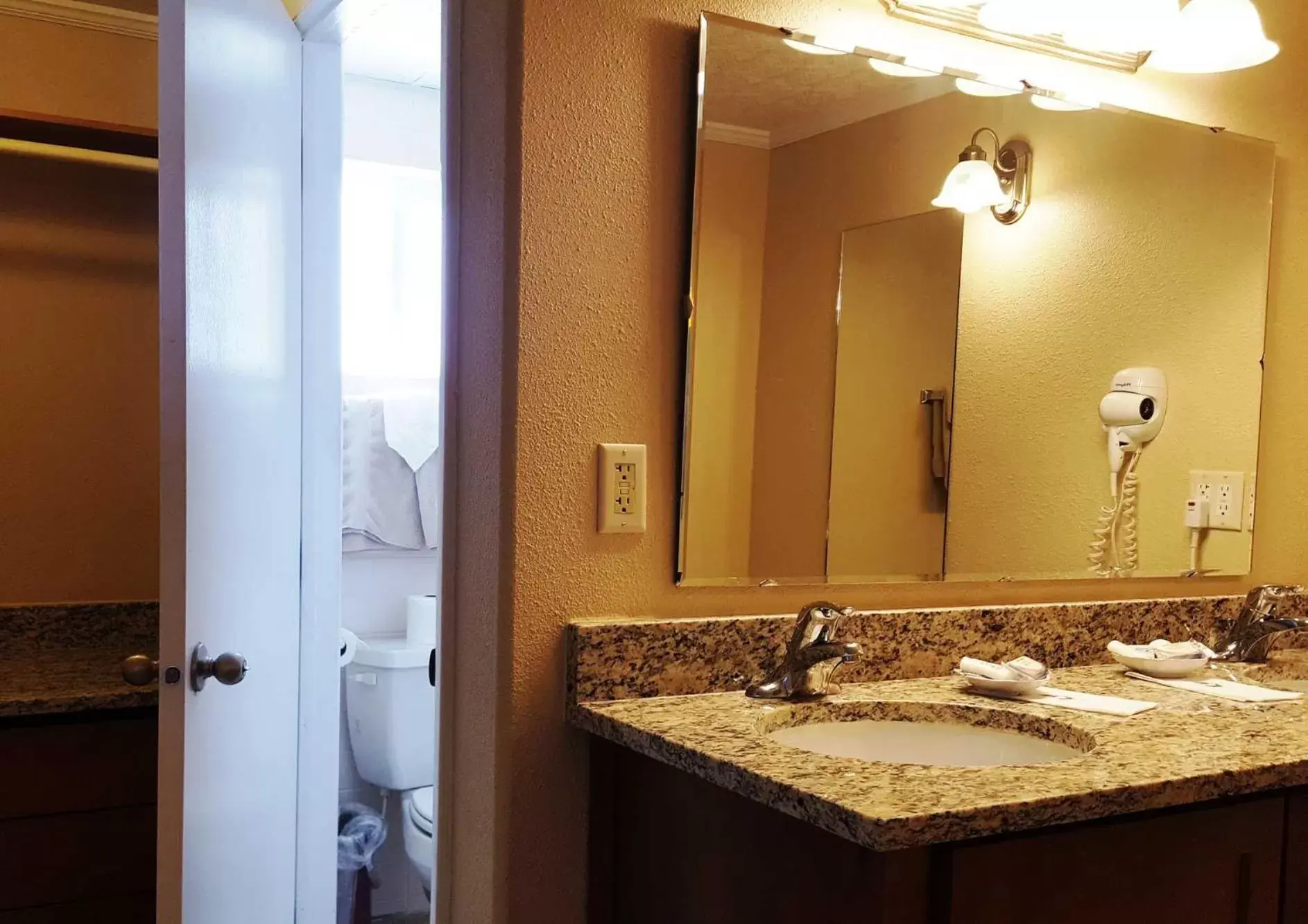 Bathroom in Bristlecone Motel