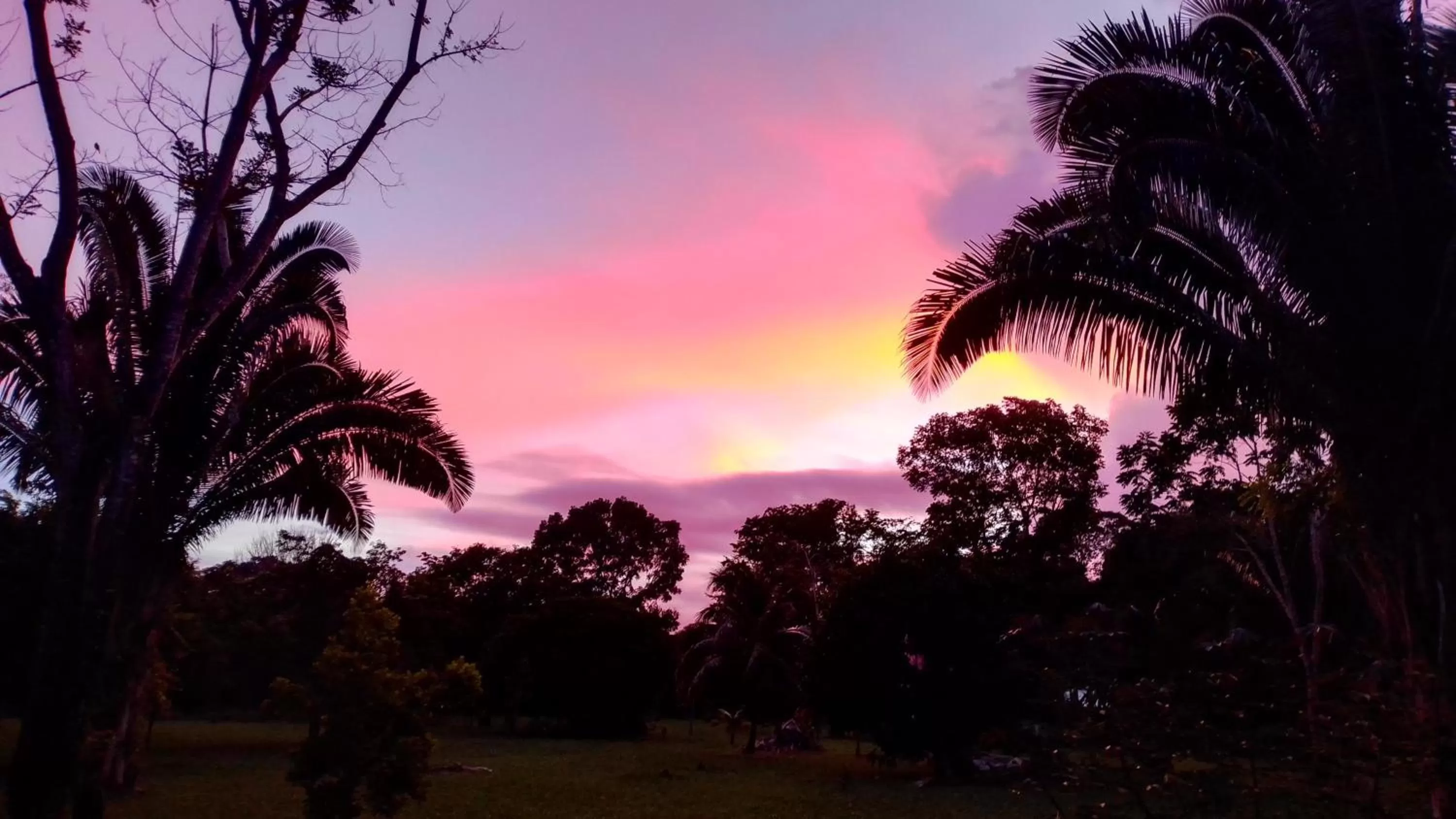Sunset in Sun Creek Lodge