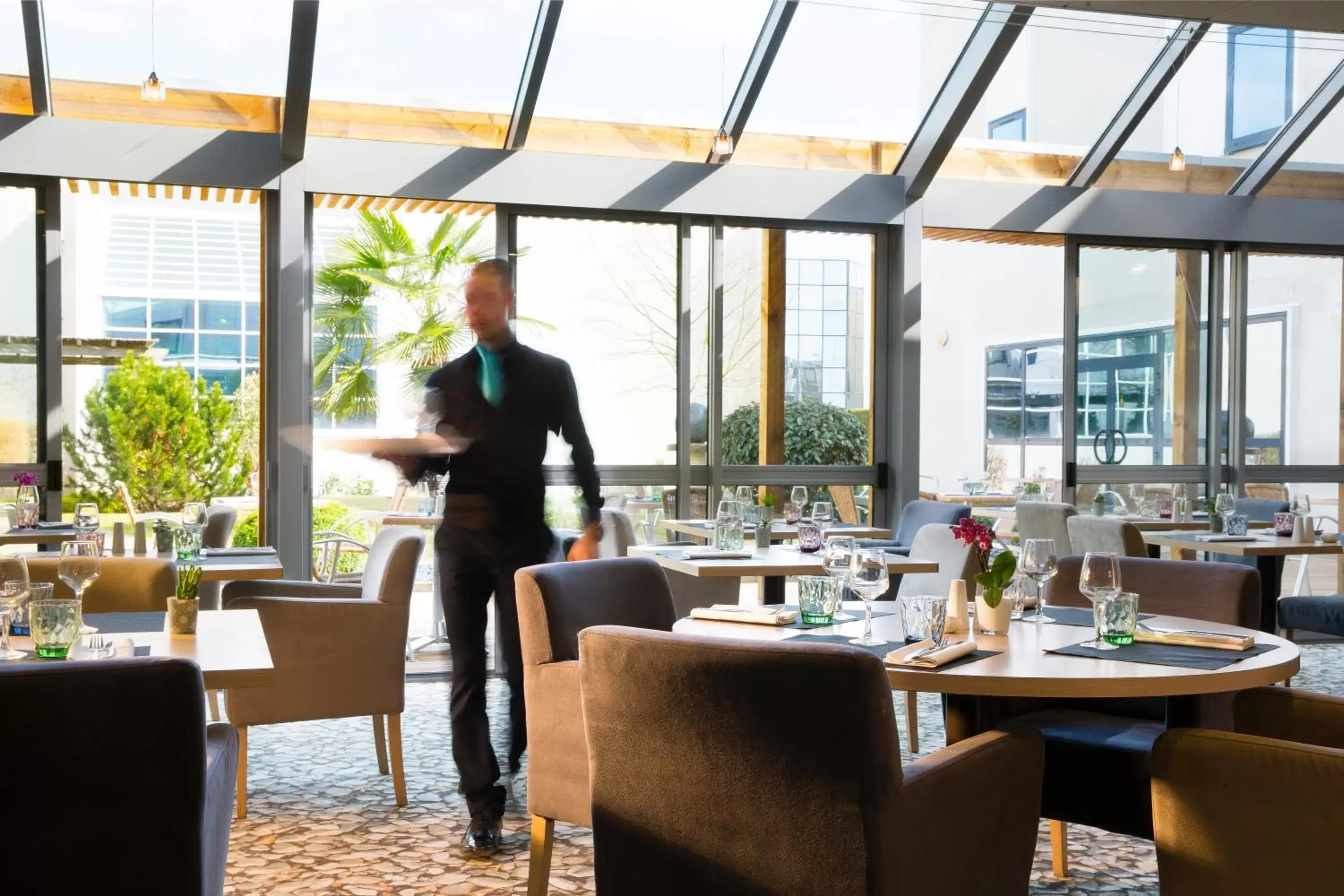 Restaurant/places to eat in Oceania Rennes Restaurant/places to eat in Oceania Rennes