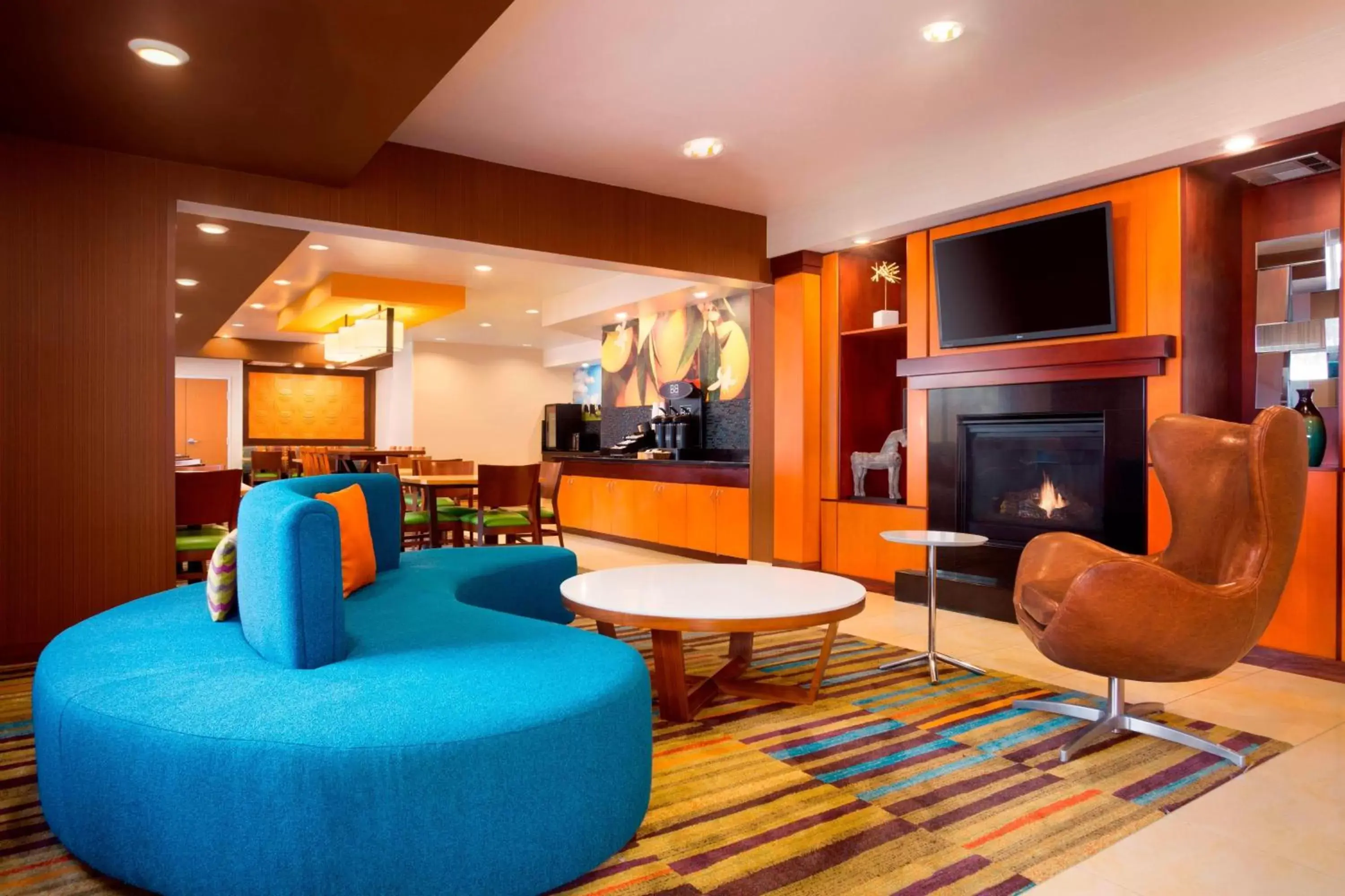 Lobby or reception, Lounge/Bar in Fairfield Inn & Suites by Marriott Houston Energy Corridor/Katy Freeway