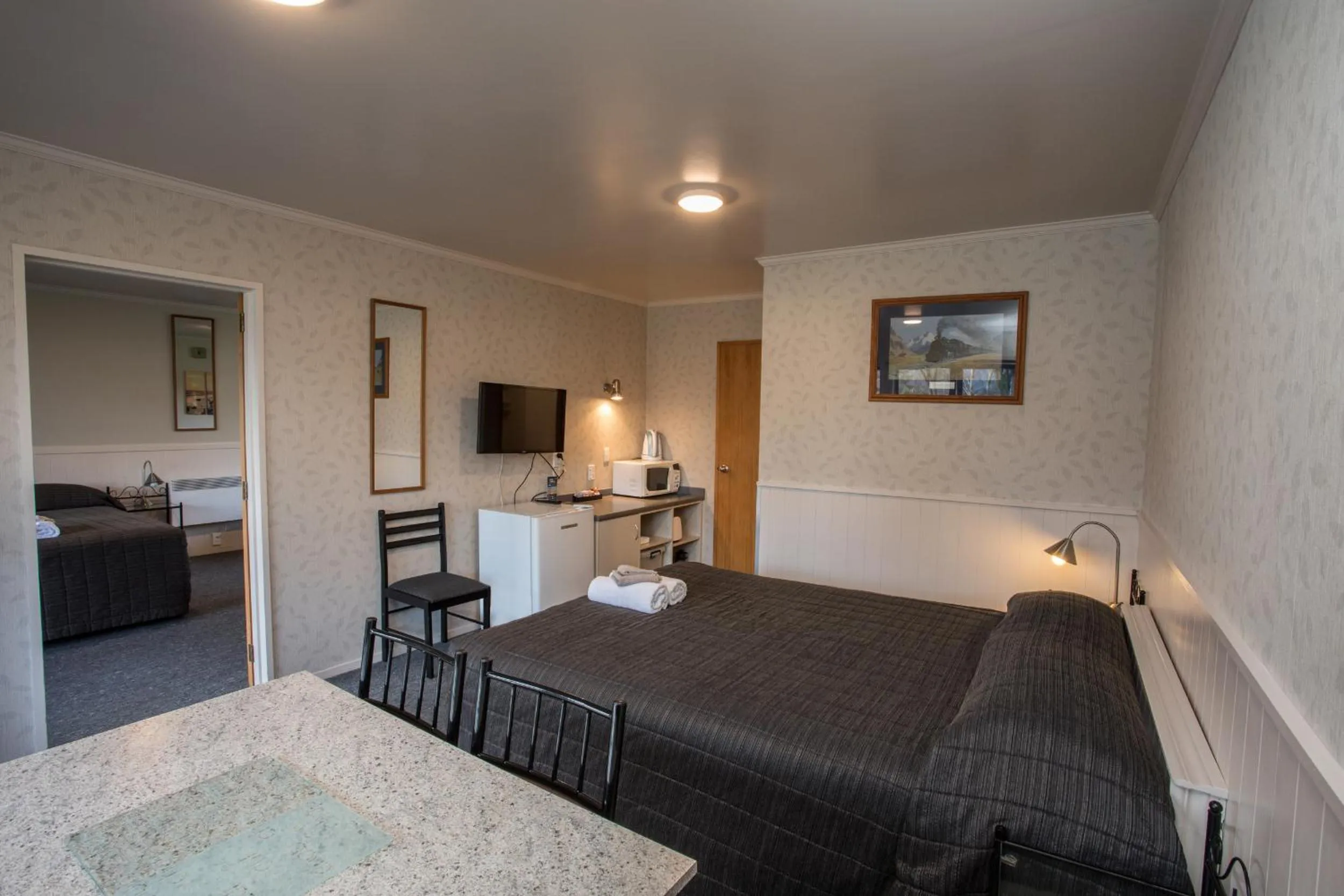 Photo of the whole room, Bed in Te Anau Top 10 Holiday Park and Motels