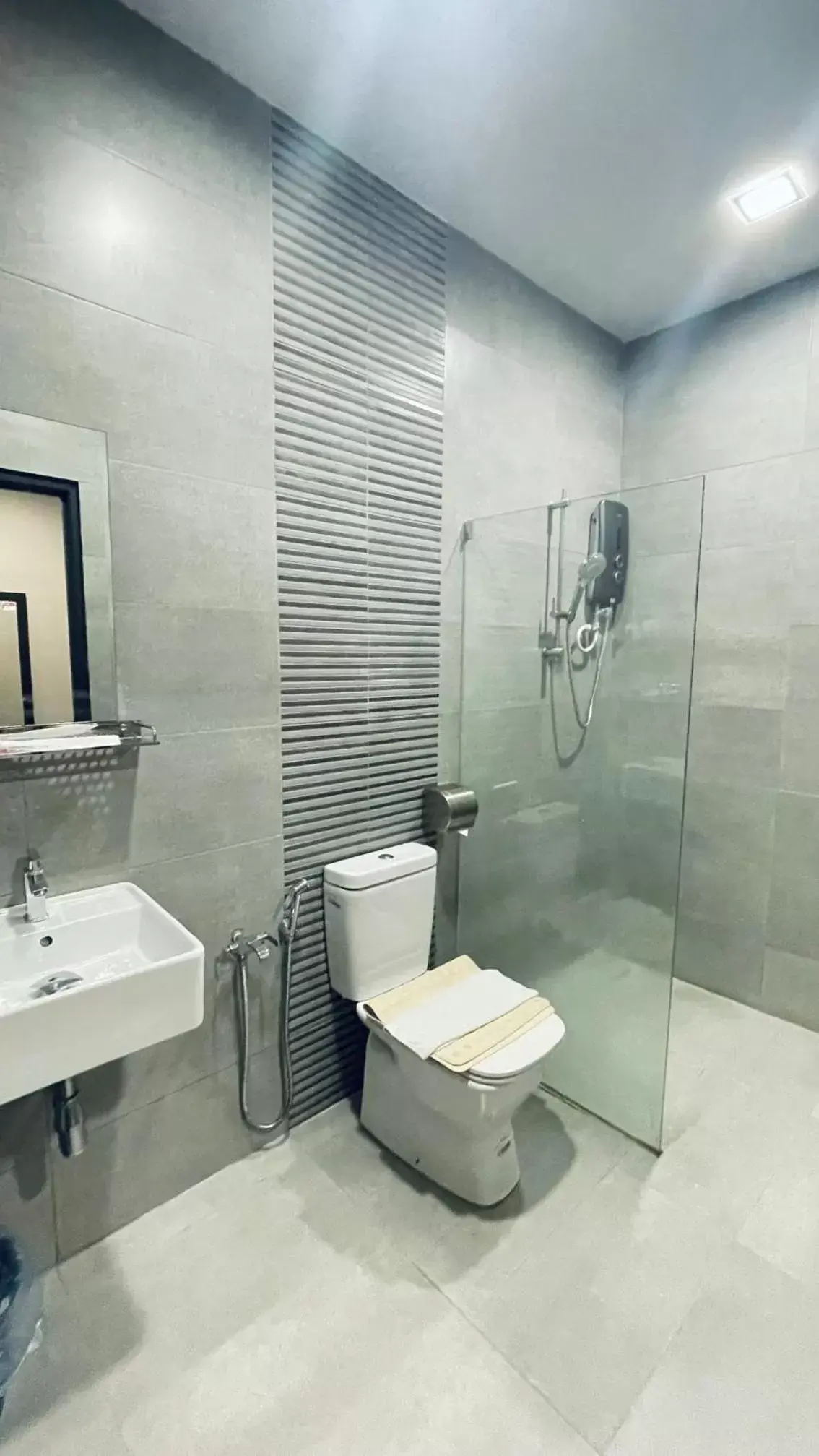 Budget Double Room / Lodge #101 in De Parkview Hotel Budget Double Room / Lodge #101 in De Parkview Hotel