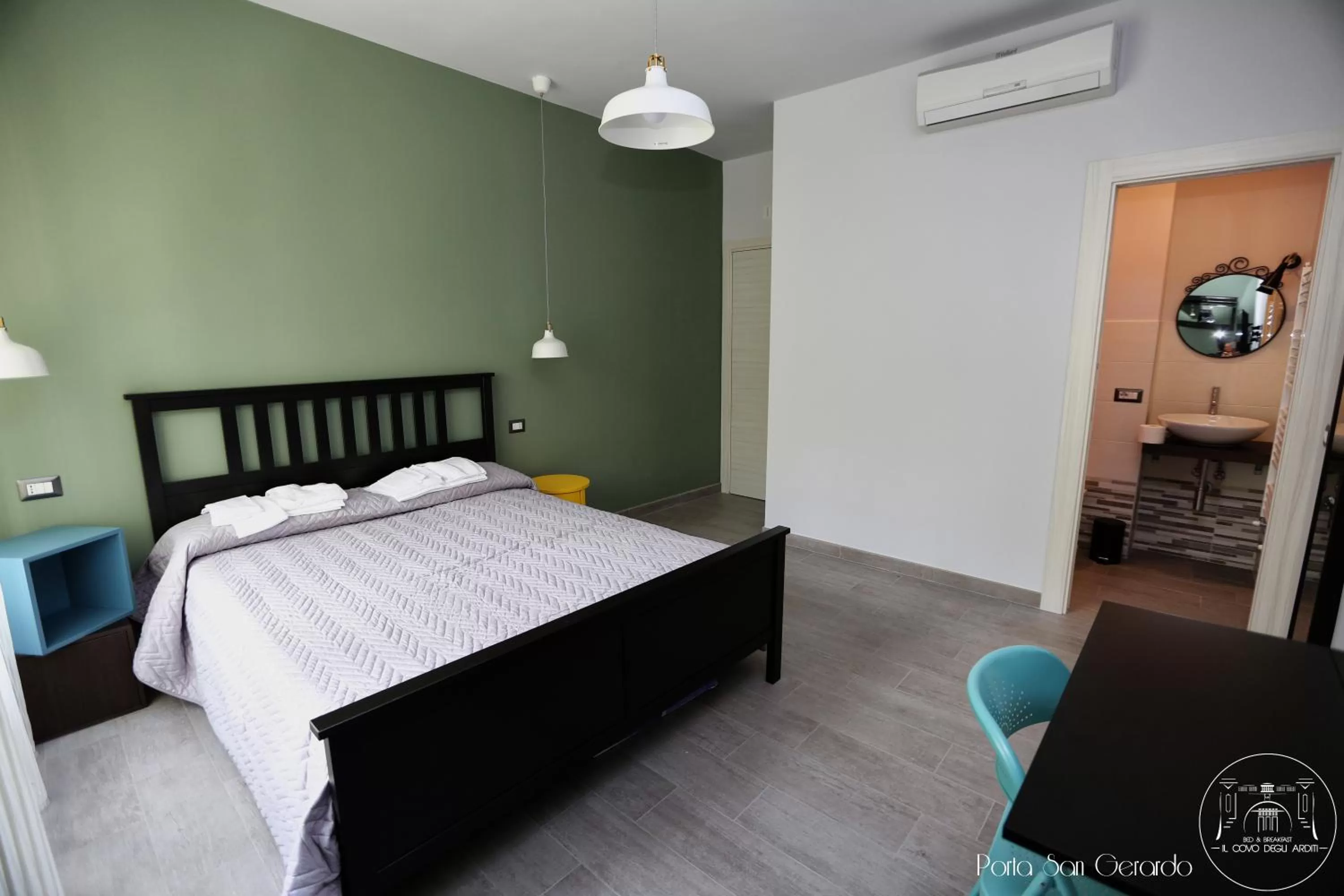 Bed in Il Covo degli Arditi B&B