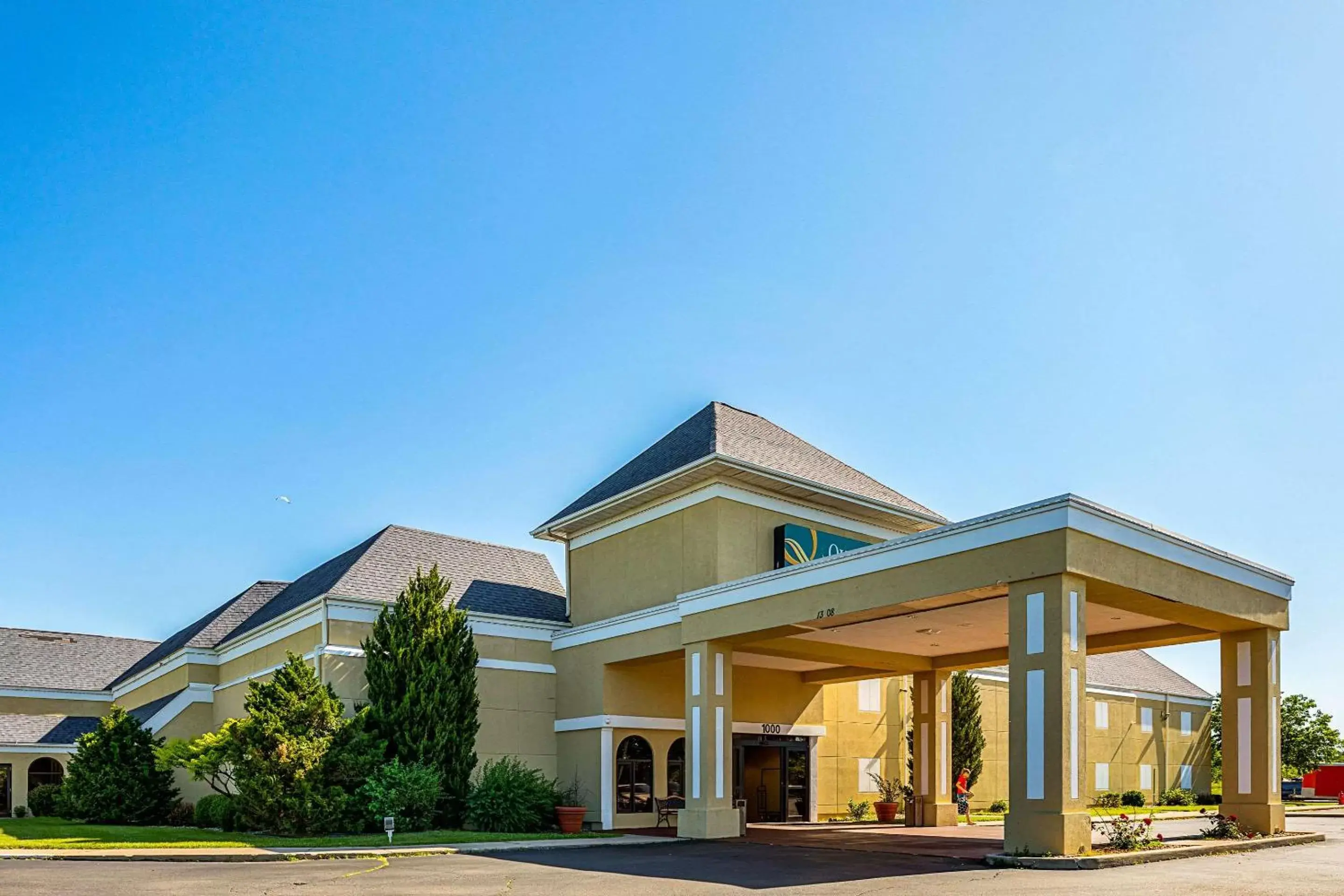 Property Building in Quality Inn & Suites Coldwater near I-69