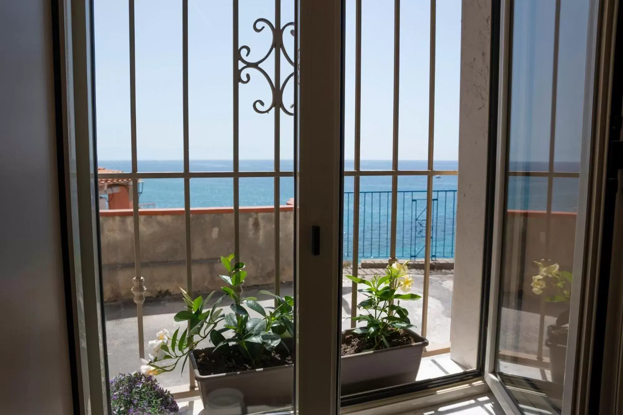 Day, Sea View in BelMa' Aparthotel and Rooms