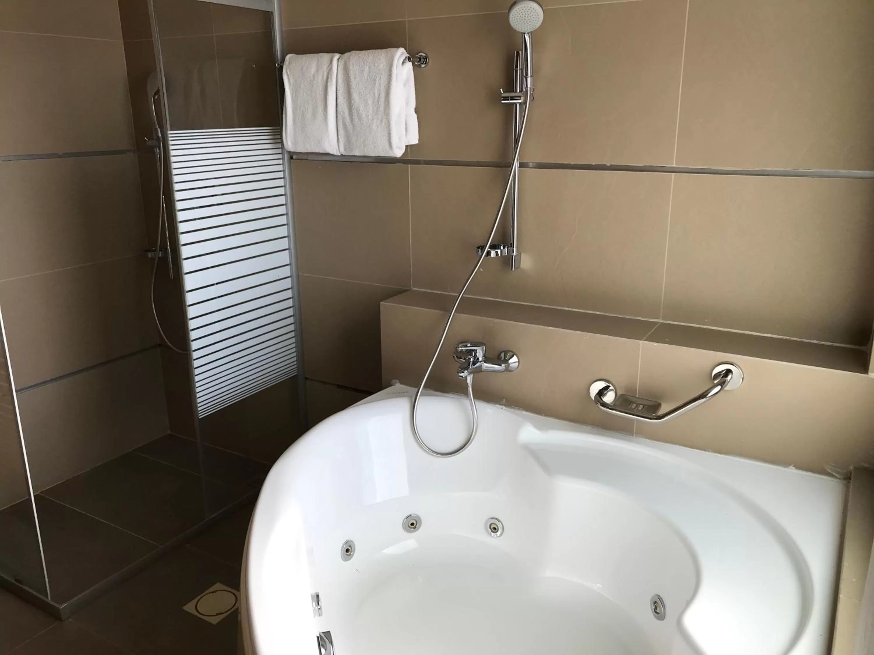 Shower in Tala Bay Residence - Families Only