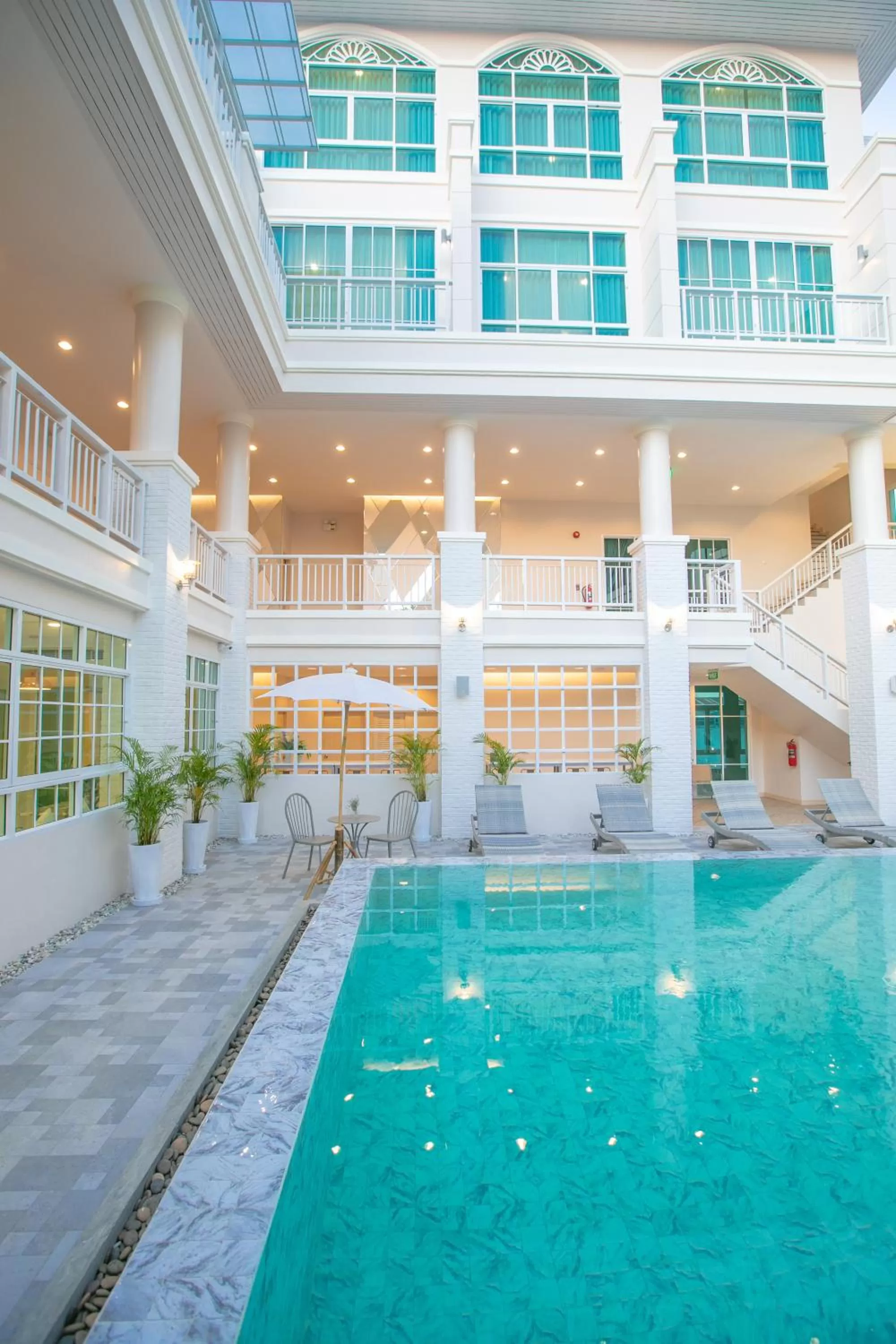 Pool view in De Hug Hotel & Residence