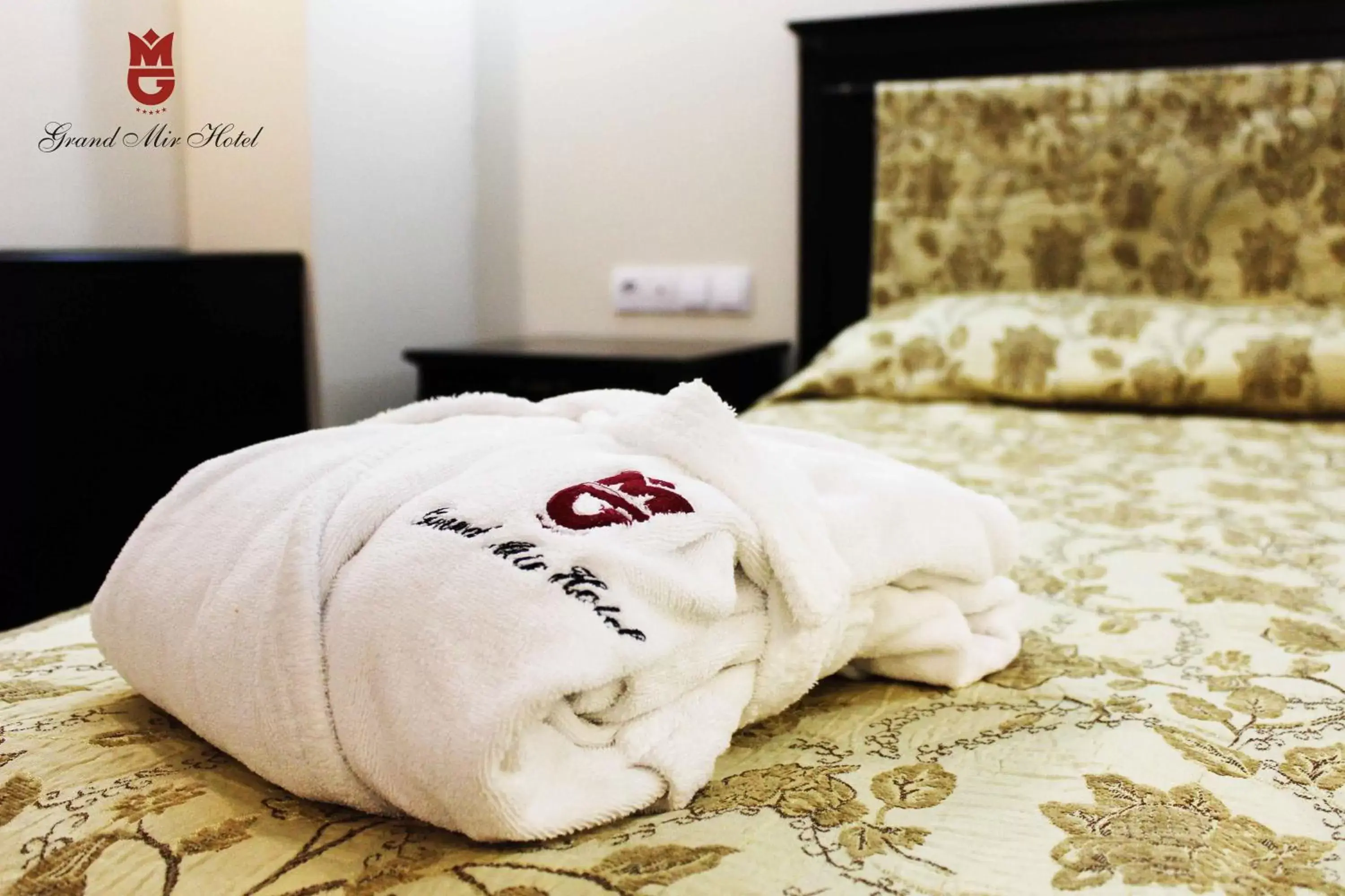 Bed in Grand Mir Hotel Bed in Grand Mir Hotel