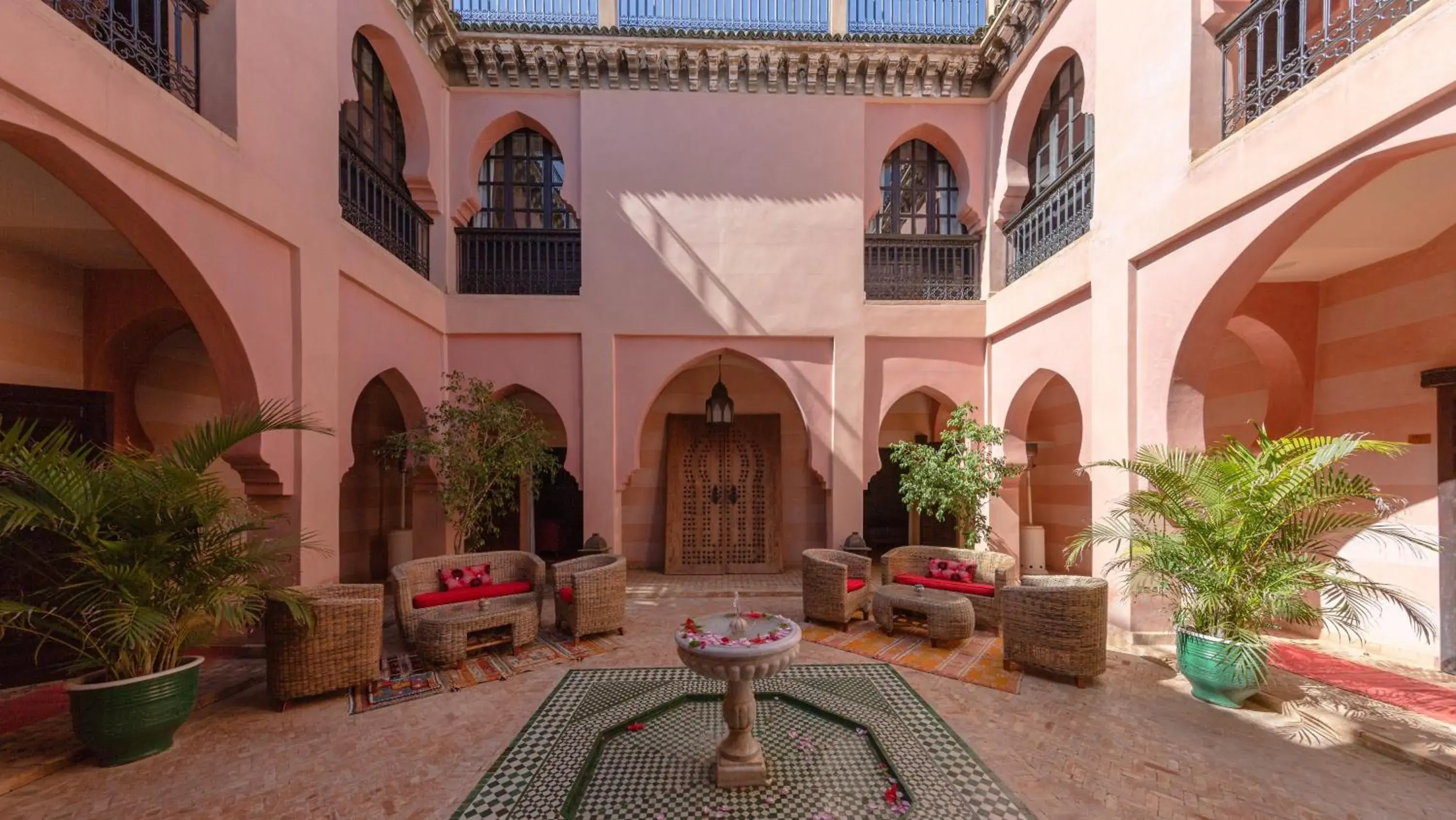 Inner courtyard view in L'OLIVERAIE DE L'ATLAS