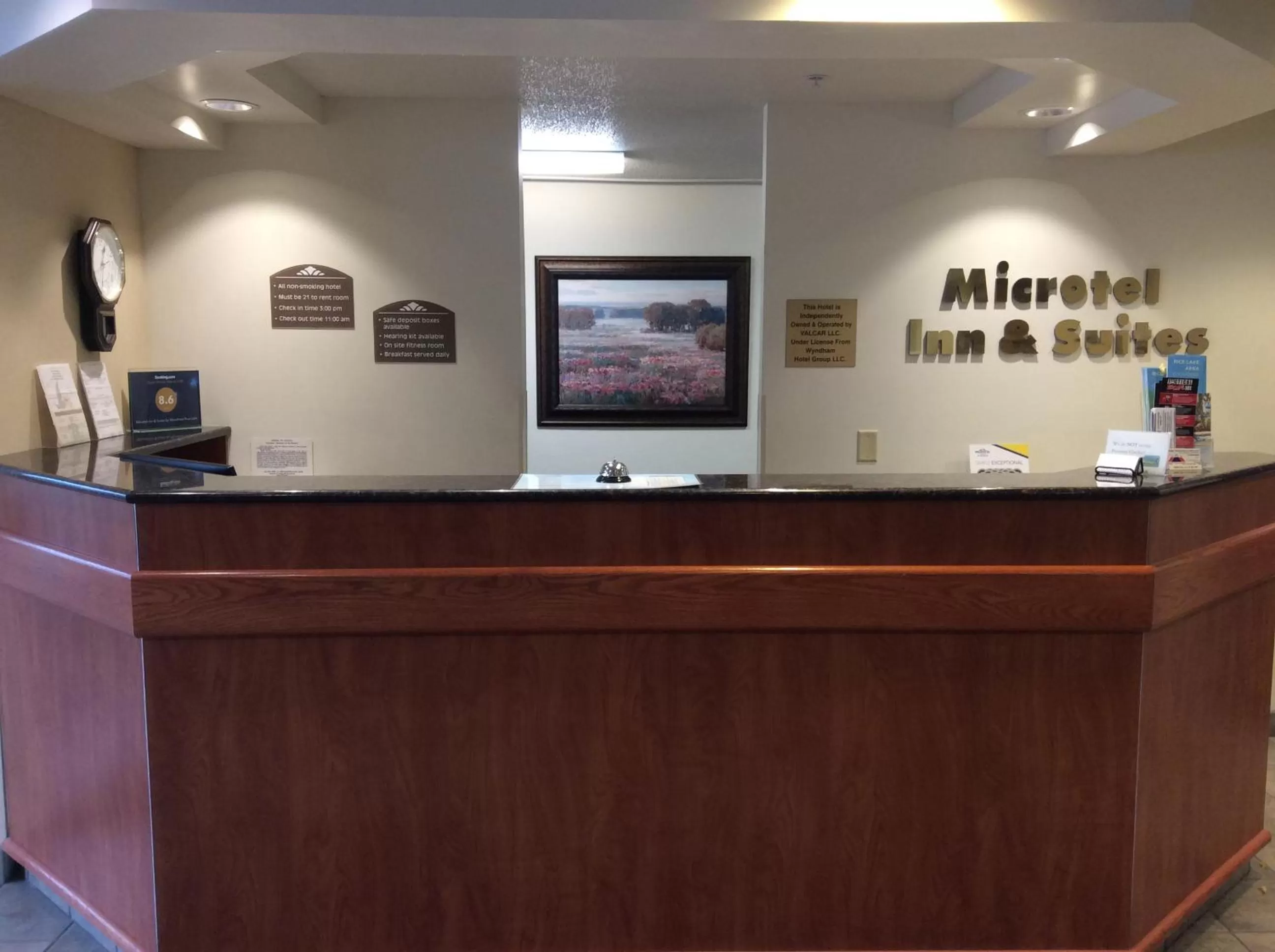 Lobby or reception in Microtel Inn & Suites by Wyndham Rice Lake